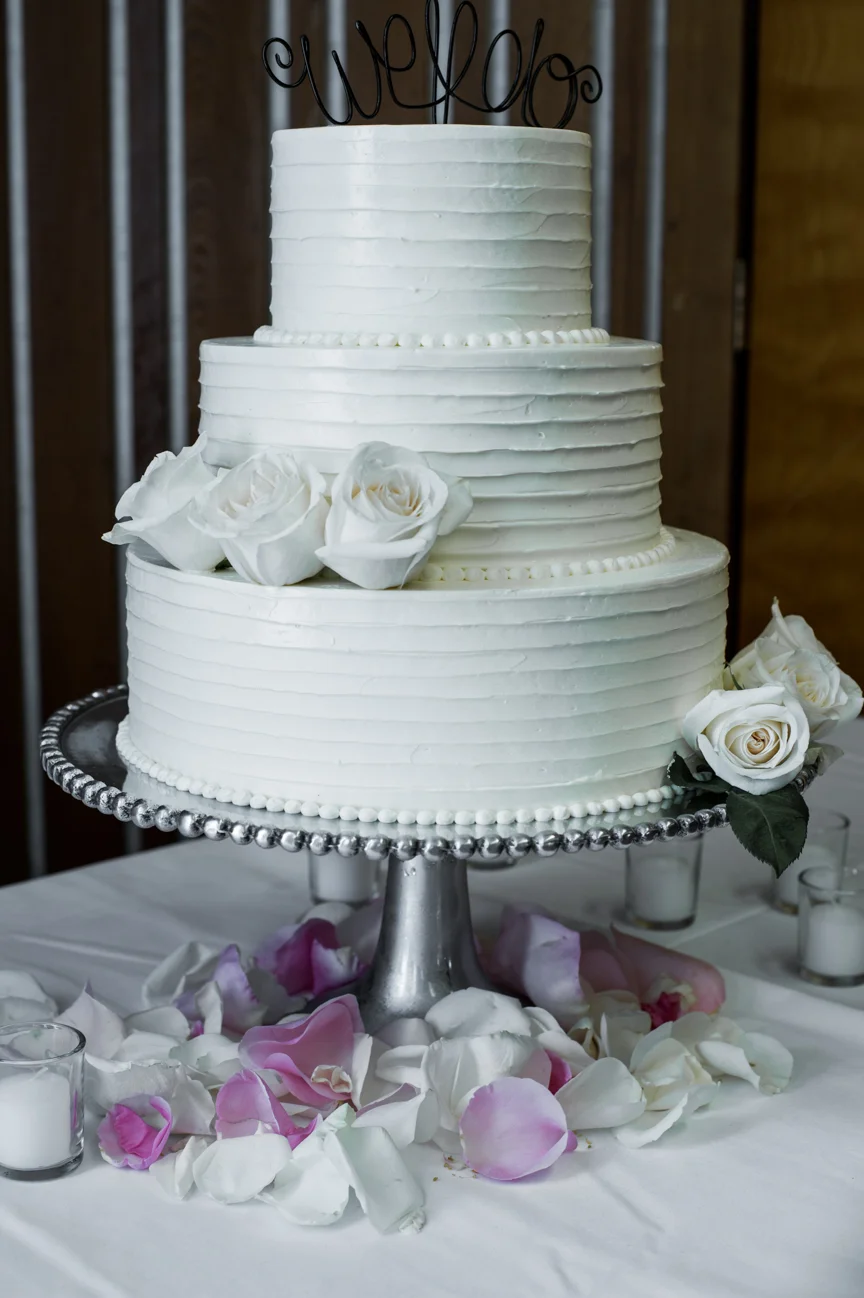 Featured Wedding: Kristen + Jordan's Marin County Waterside Wedding // The Overwhelmed Bride Wedding Blog + Southern California Wedding Planner