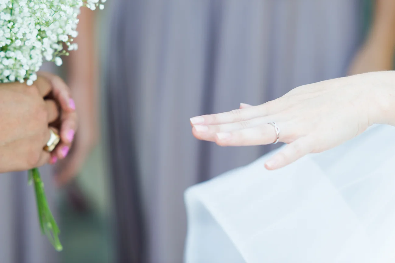 Featured Wedding: Kristen + Jordan's Marin County Waterside Wedding // The Overwhelmed Bride Wedding Blog + Southern California Wedding Planner