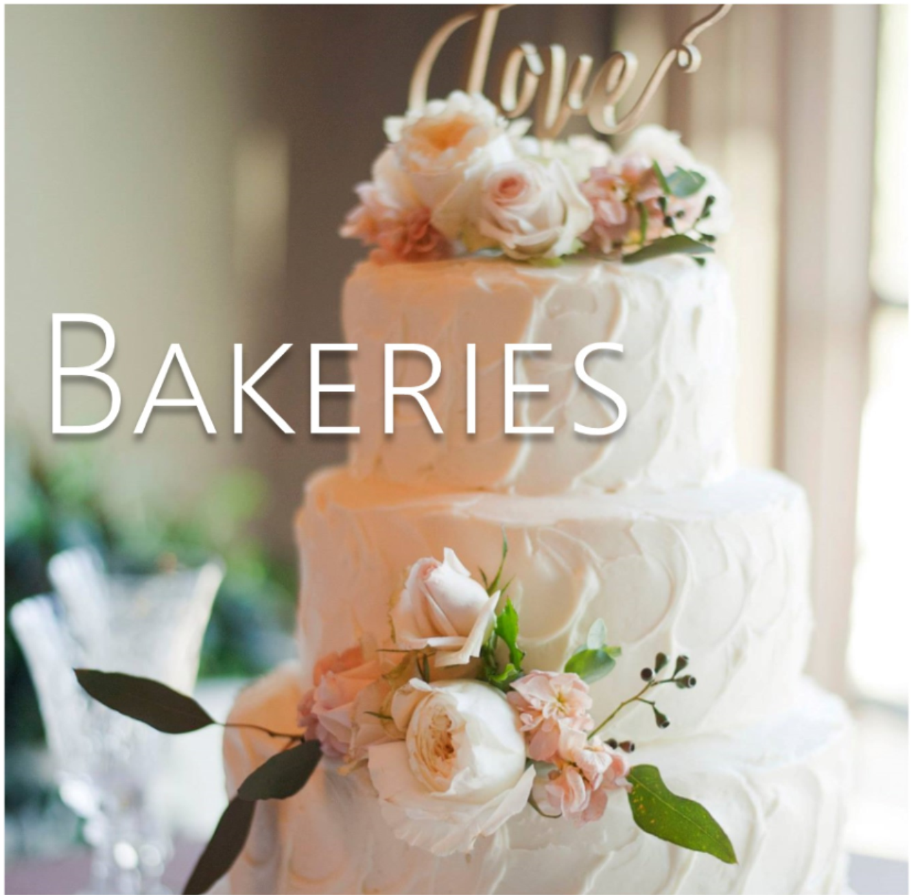 wedding cakes // the overwhelmed bride wedding blog