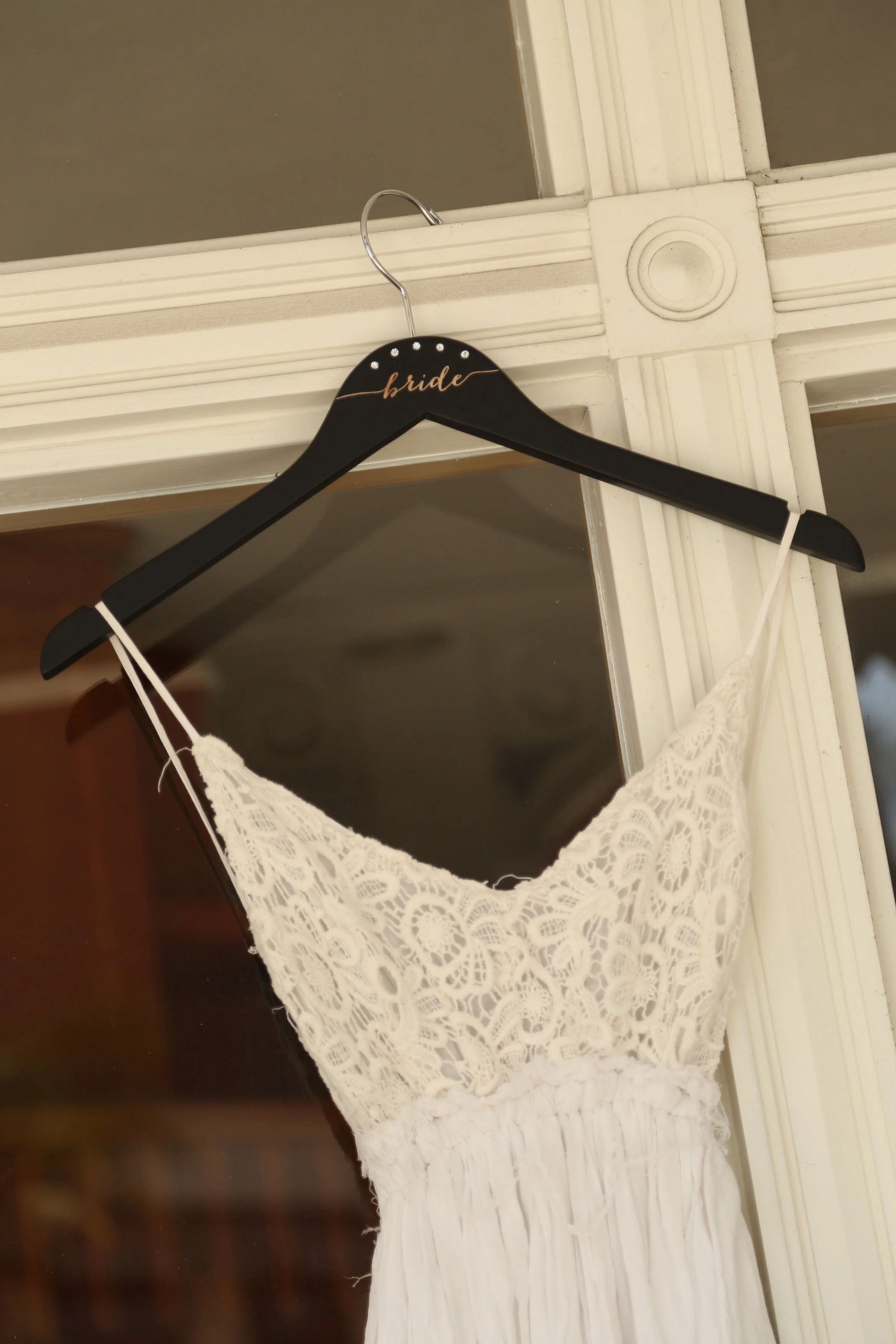 black personalized bridesmaid hangers by black label decor