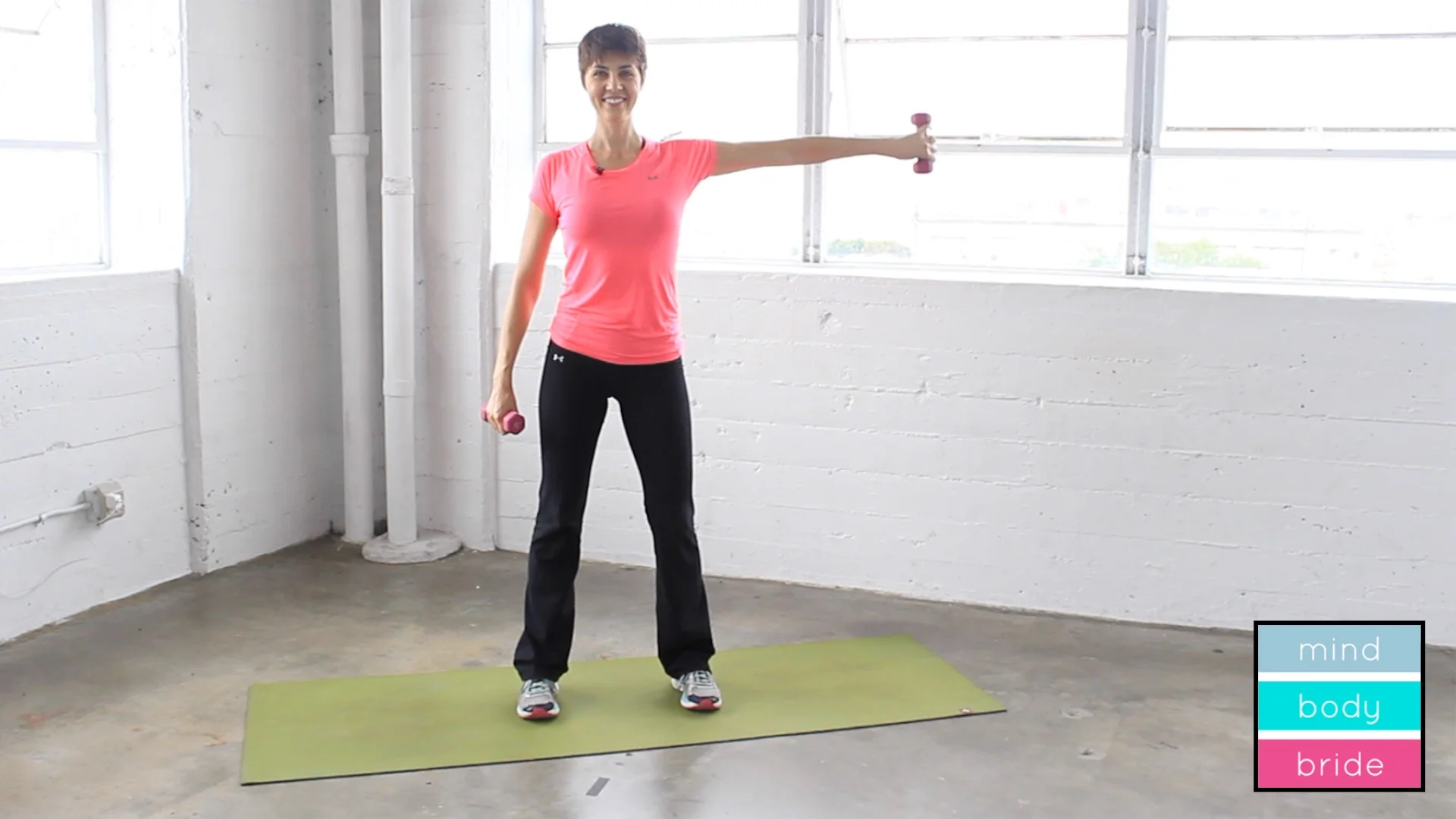 How To Tone Your Upper Arms In Under 8 Minutes