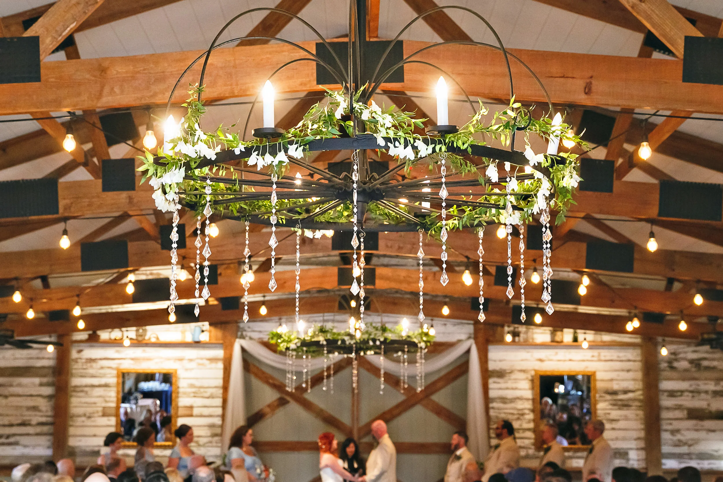 Quirky, Classy Virginia Wedding at The Vintager Inn