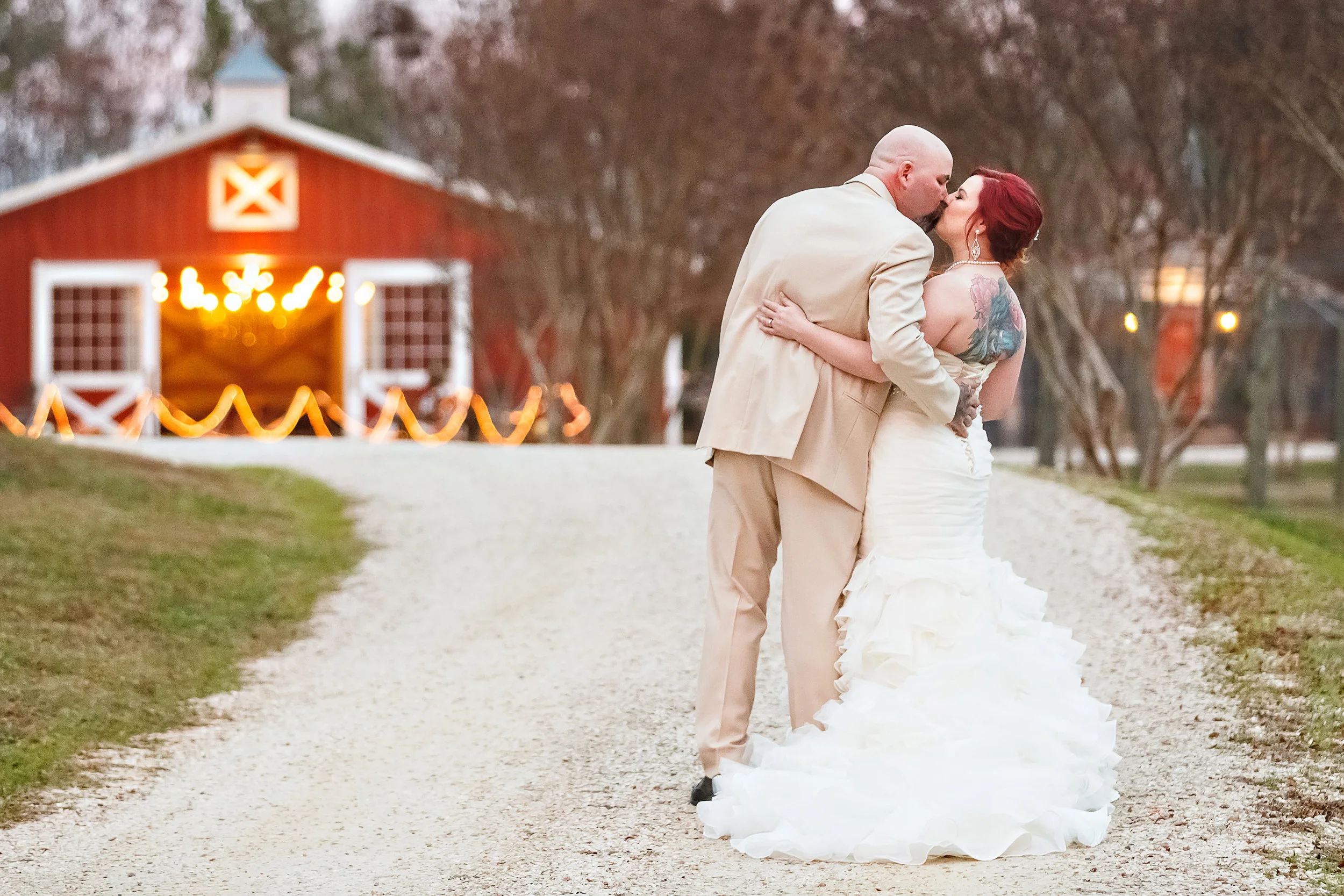 Quirky, Classy Virginia Wedding at The Vintager Inn