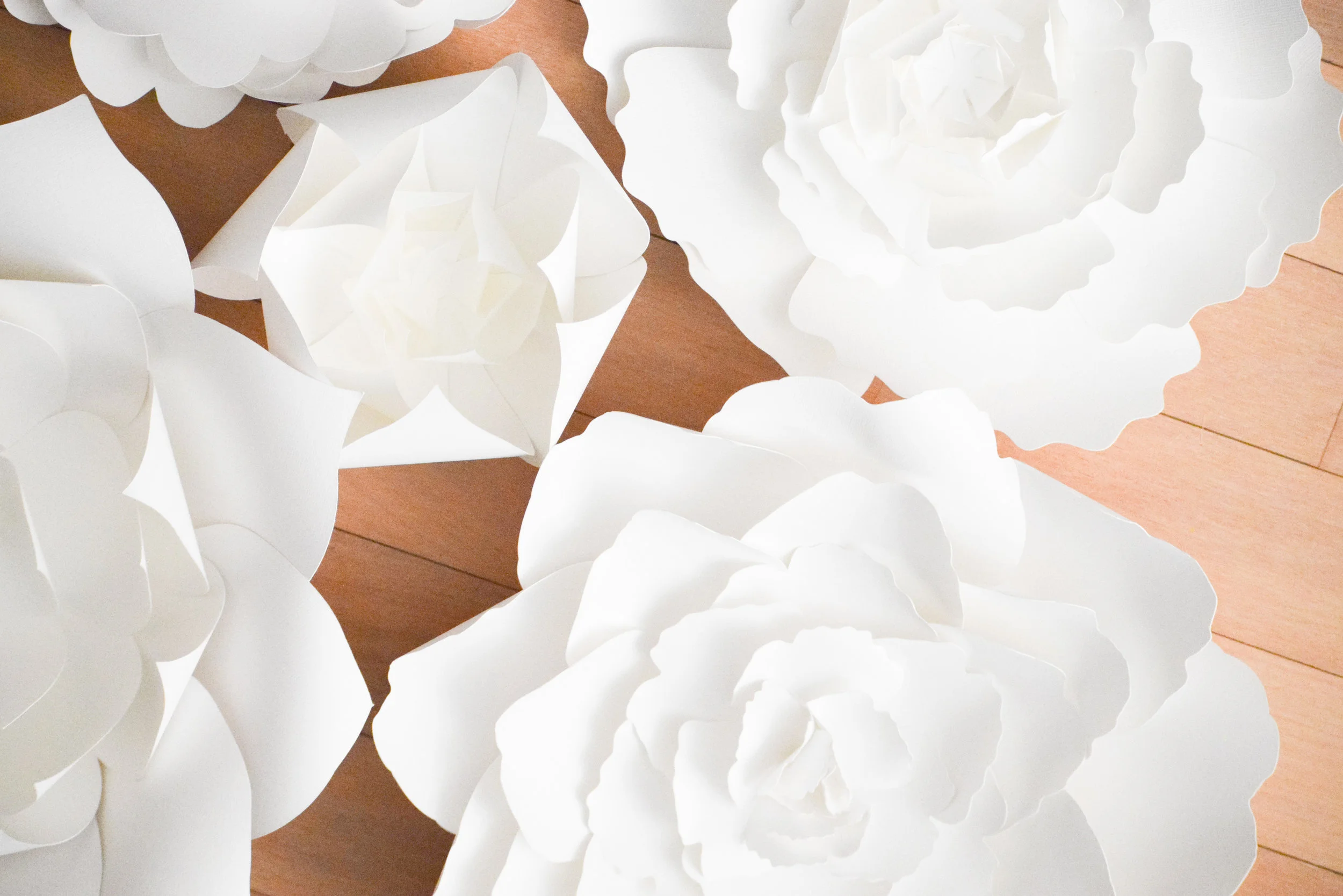 paper flower wedding decor