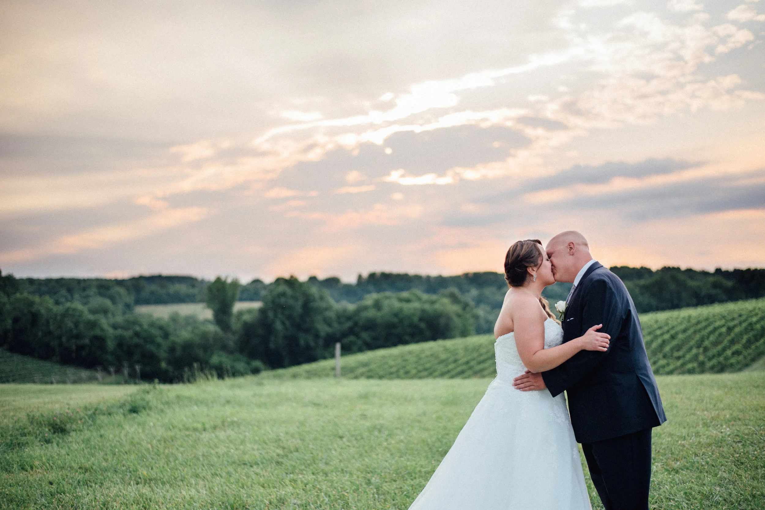 Maryland Vineyard Wedding at Linganore Winery