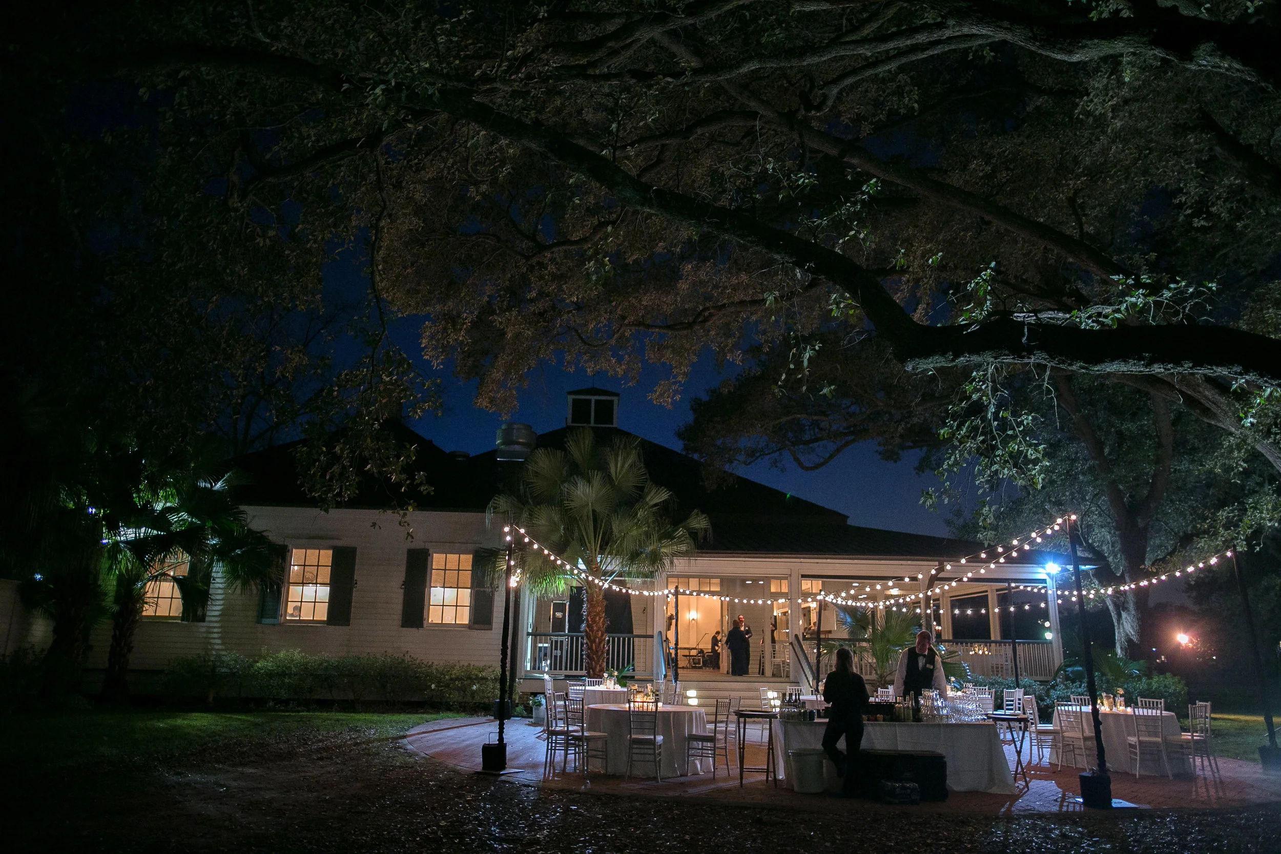 A Classic Audubon Clubhouse Wedding by Arte De Vie Photography