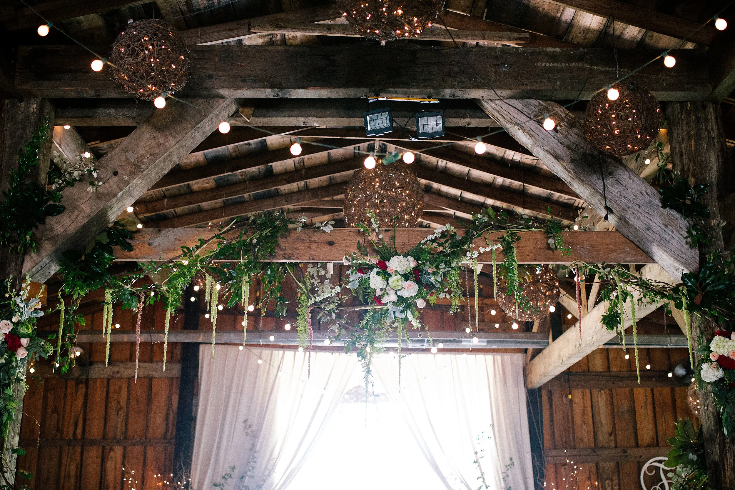 A Rustic Mallard's Croft Mississippi Wedding - Smash Studios Photography