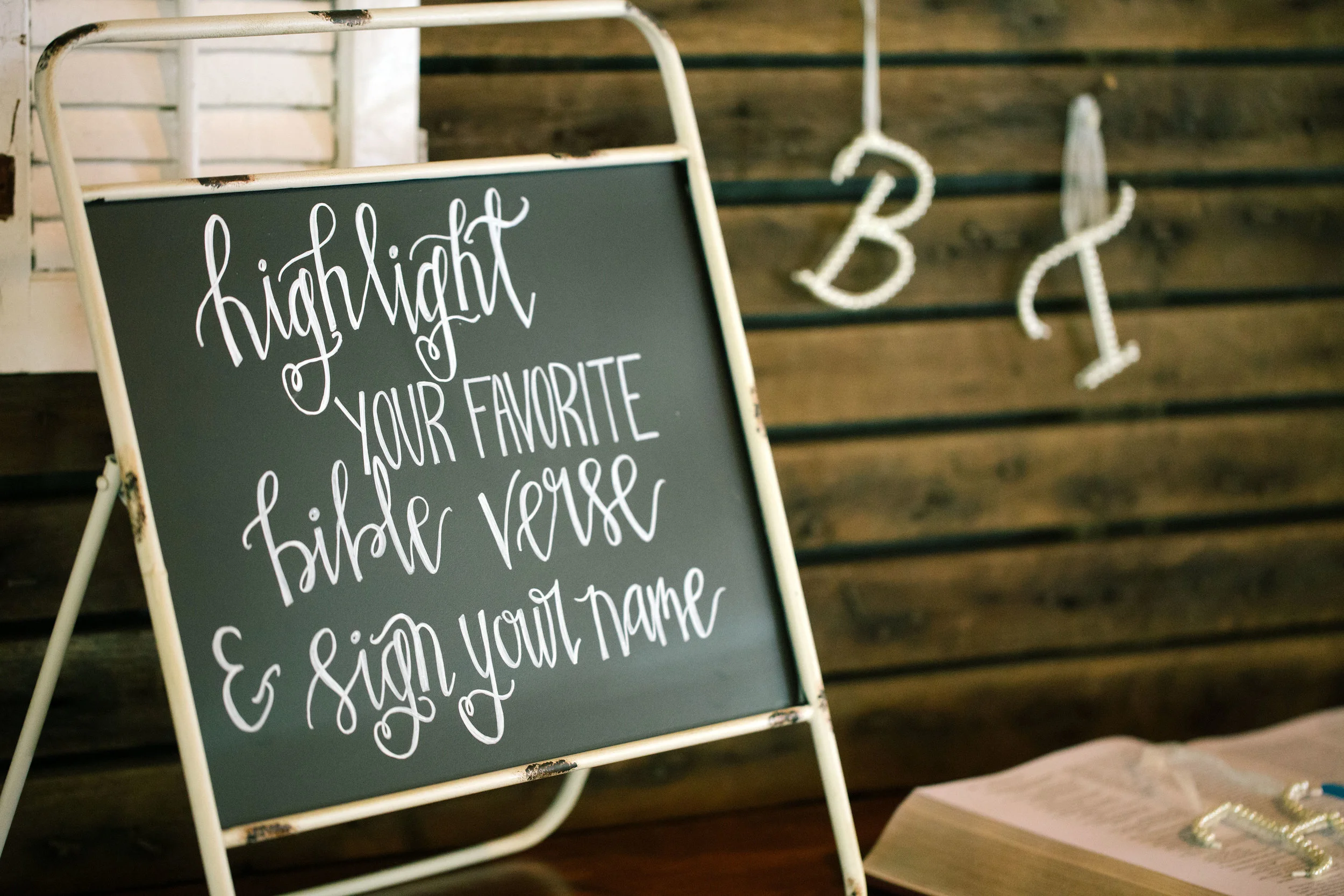 A Rustic Mallard's Croft Mississippi Wedding - Smash Studios Photography