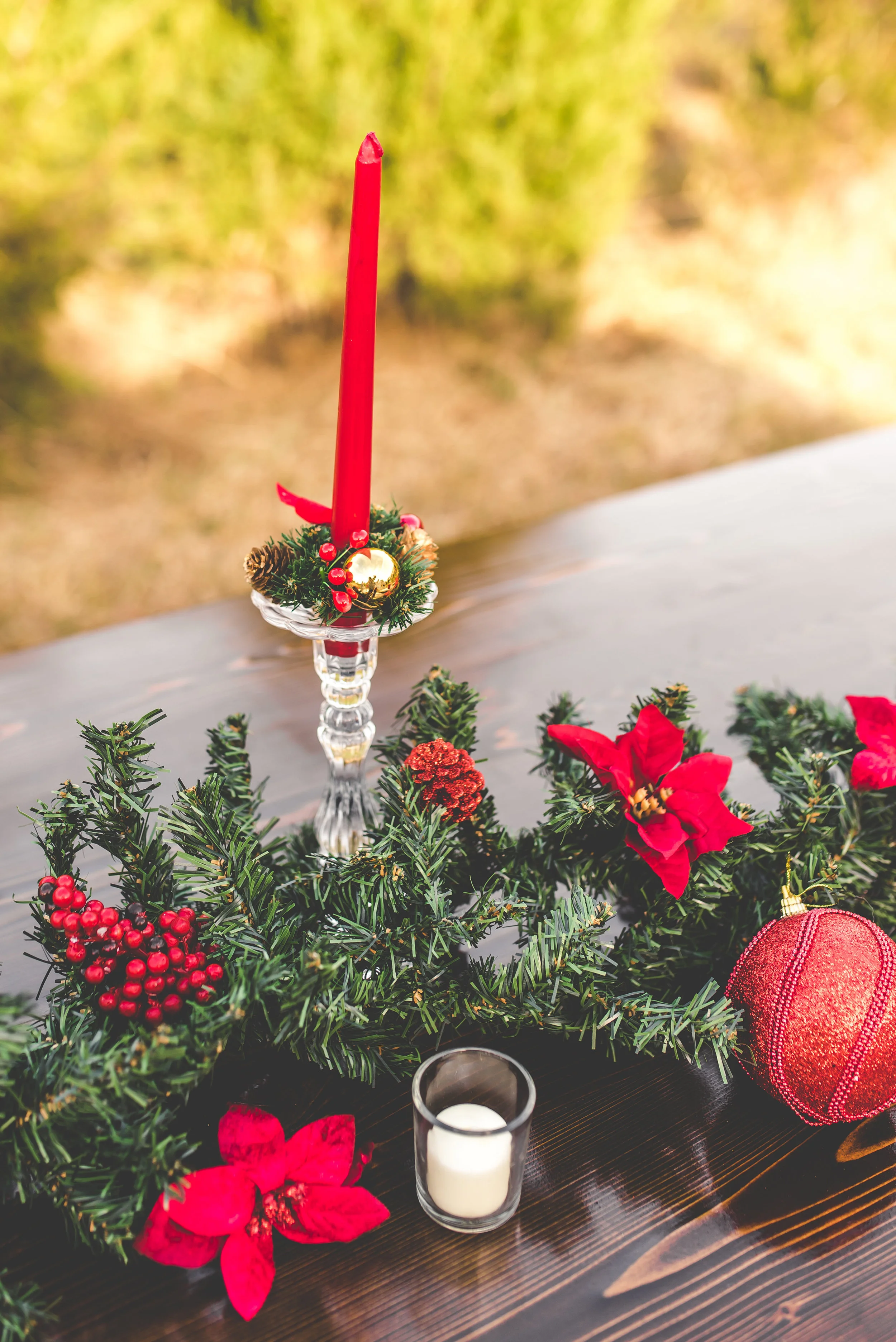 A Carolinas Christmas Inspired Wedding Styled Shoot, Christmas Table Setting - Southernly Studios