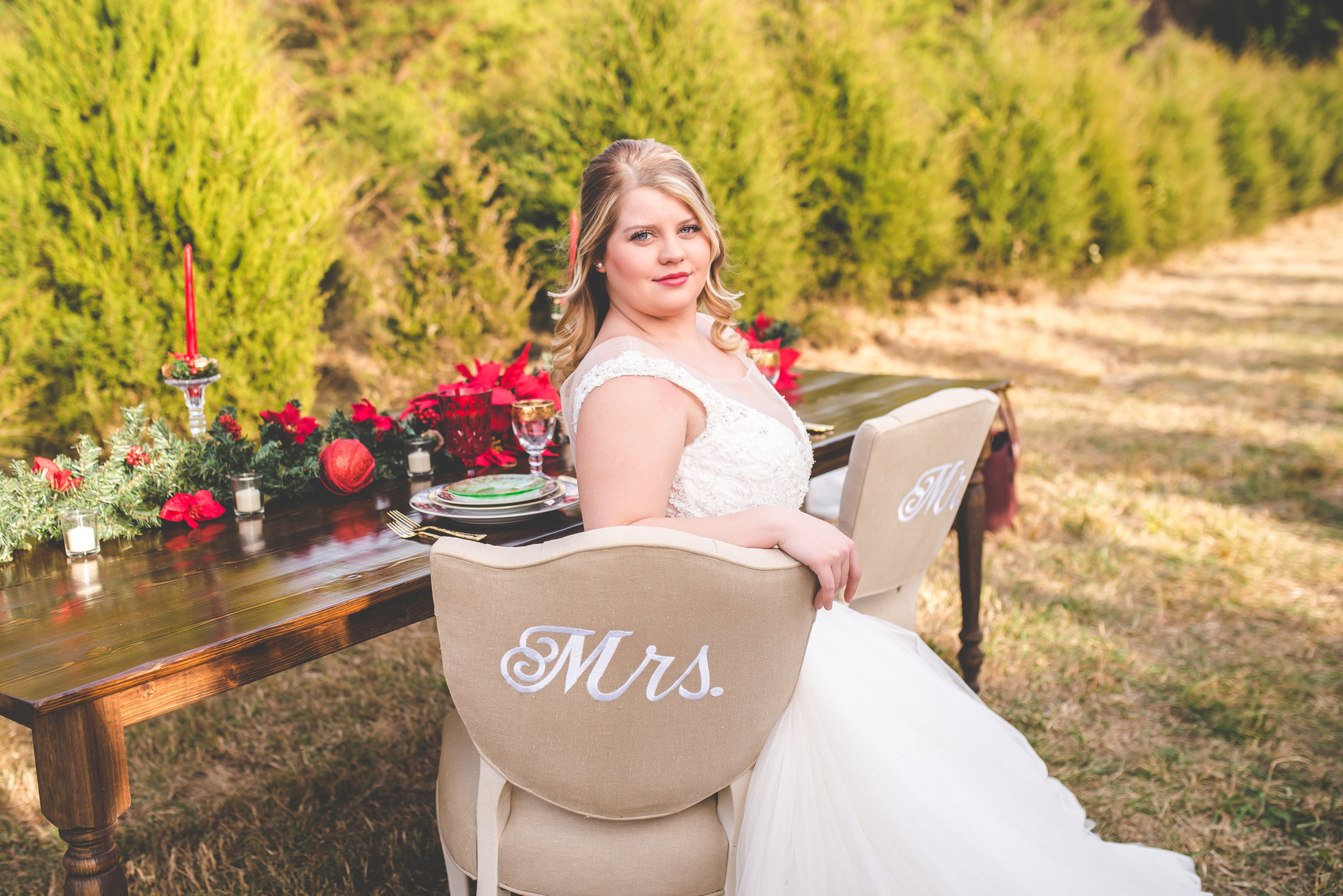 A Carolinas Christmas Inspired Wedding Styled Shoot, Christmas Table Setting - Southernly Studios