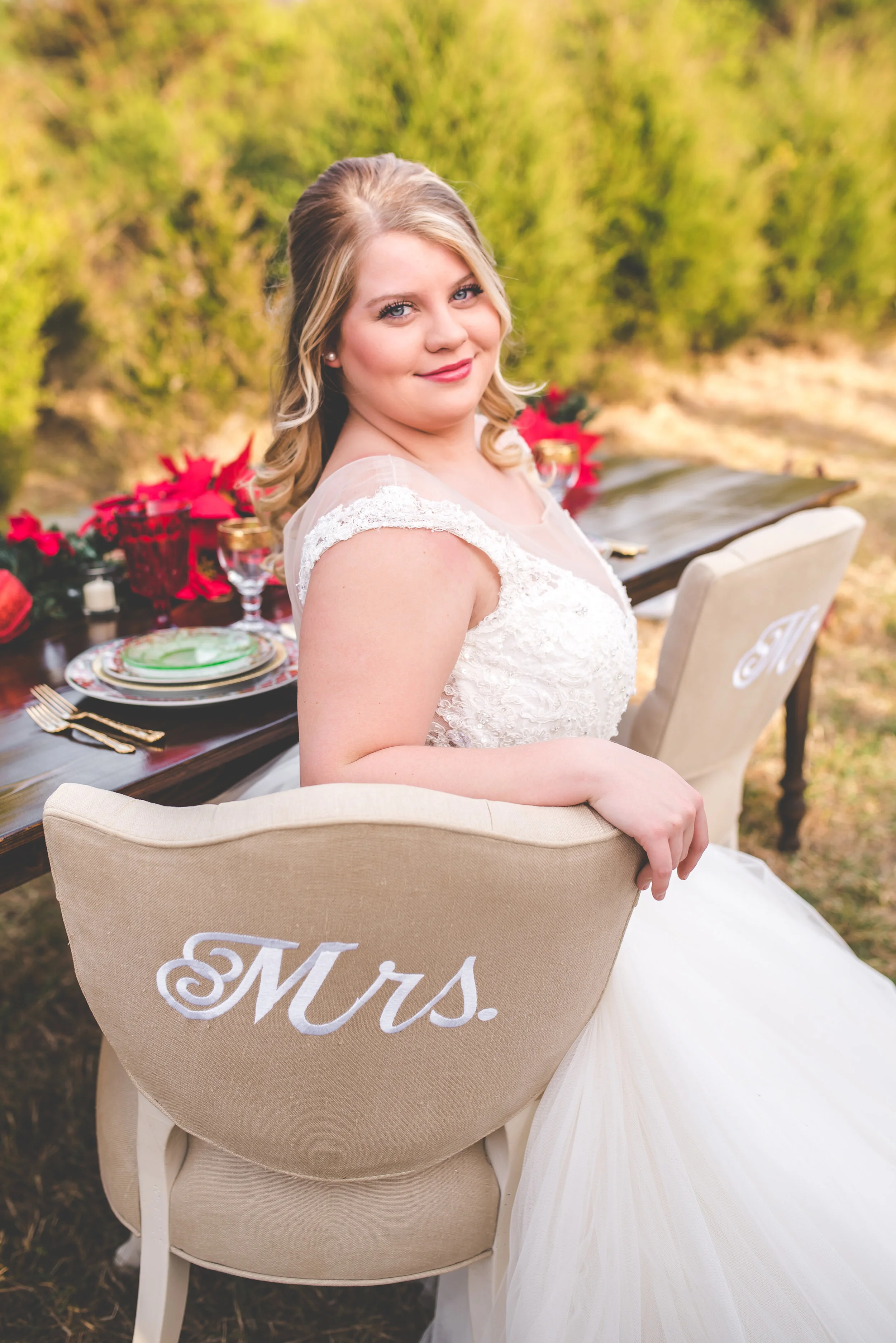 A Carolinas Christmas Inspired Wedding Styled Shoot, Christmas Table Setting - Southernly Studios