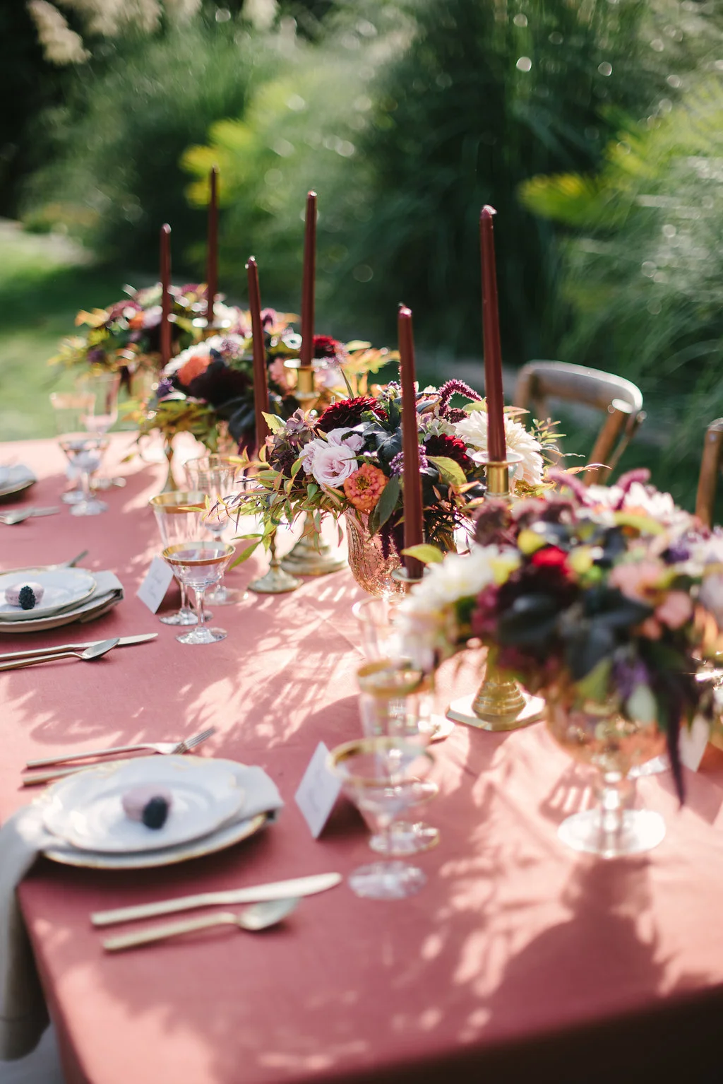 STYLED WEDDING SHOOT | A Romantic Vintage Fall Wedding