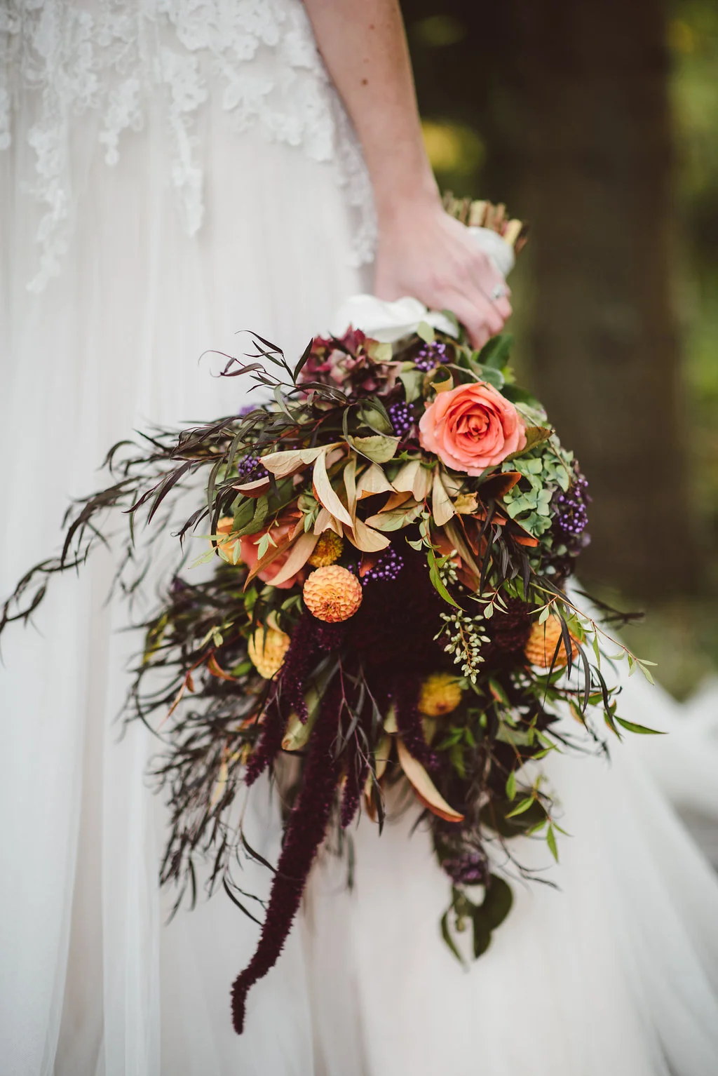 BHLDN Reagan Wedding Dress - Fall Wedding Bouquet - Vintage Bridal Hairstyle - STYLED WEDDING SHOOT | A Romantic Vintage Fall Wedding