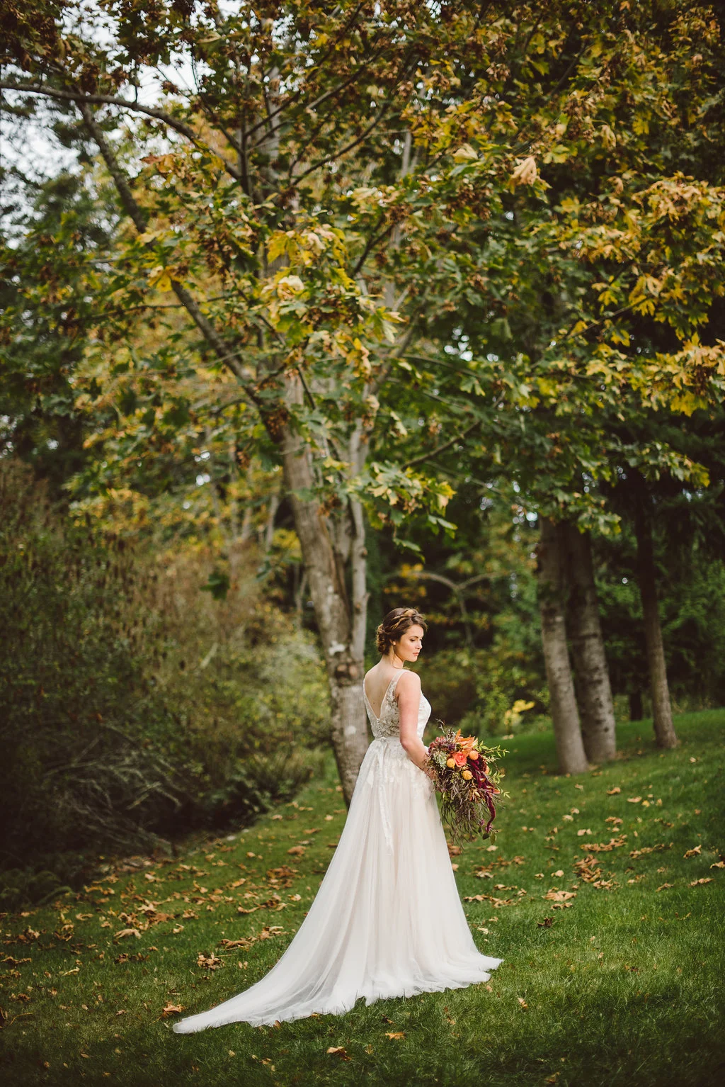 BHLDN Reagan Wedding Dress - Fall Wedding Bouquet - Vintage Bridal Hairstyle - STYLED WEDDING SHOOT | A Romantic Vintage Fall Wedding