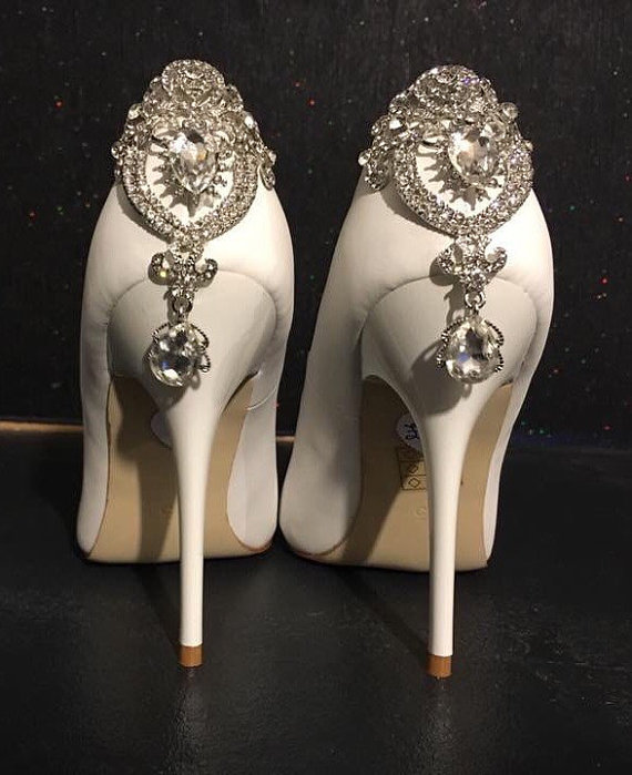 34 Gorgeous Bridal Shoes — The Overwhelmed Bride // Wedding Blog ...
