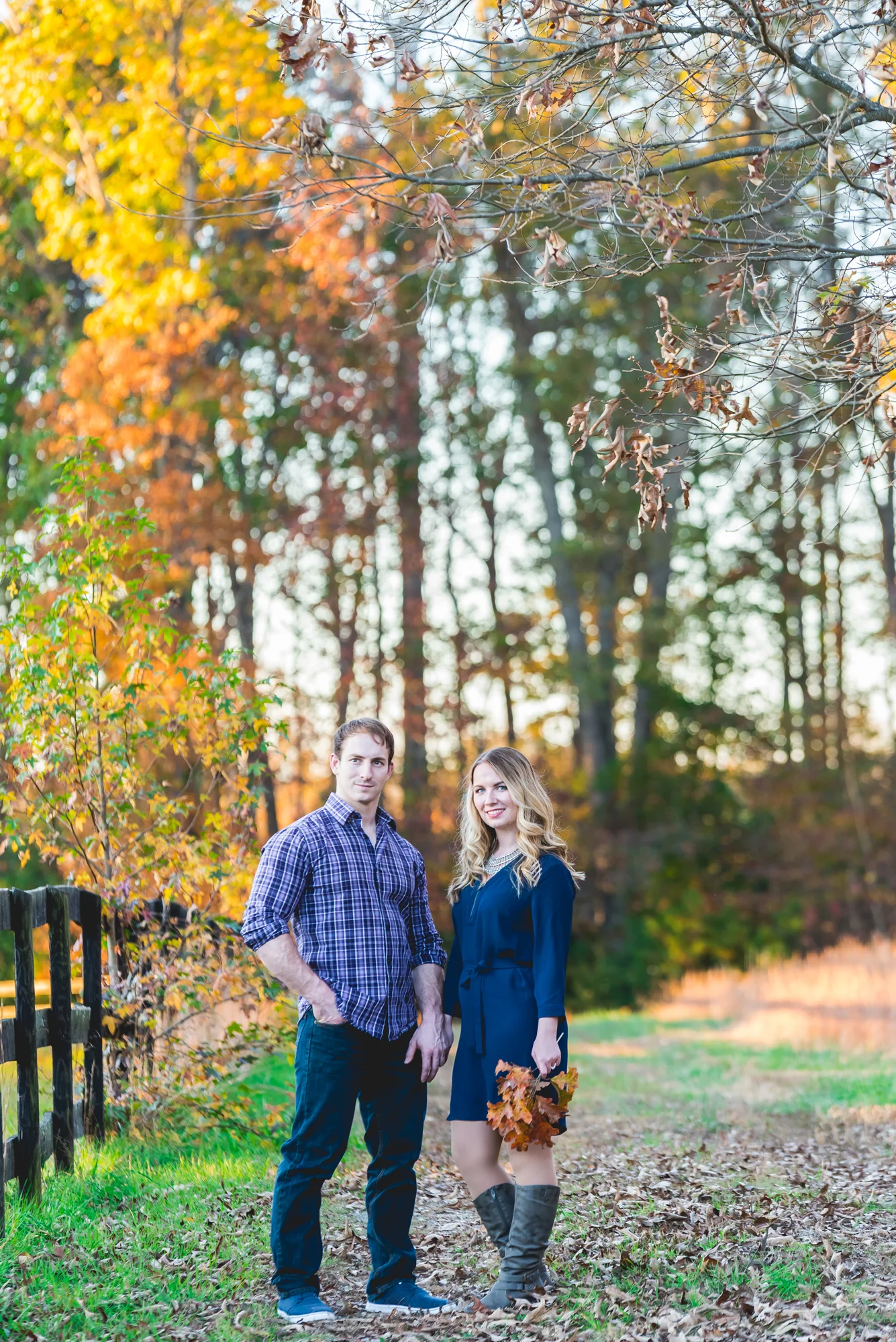 ENGAGEMENT PHOTOS | A Virginia Farm Engagement Session - Free Atkins Photography