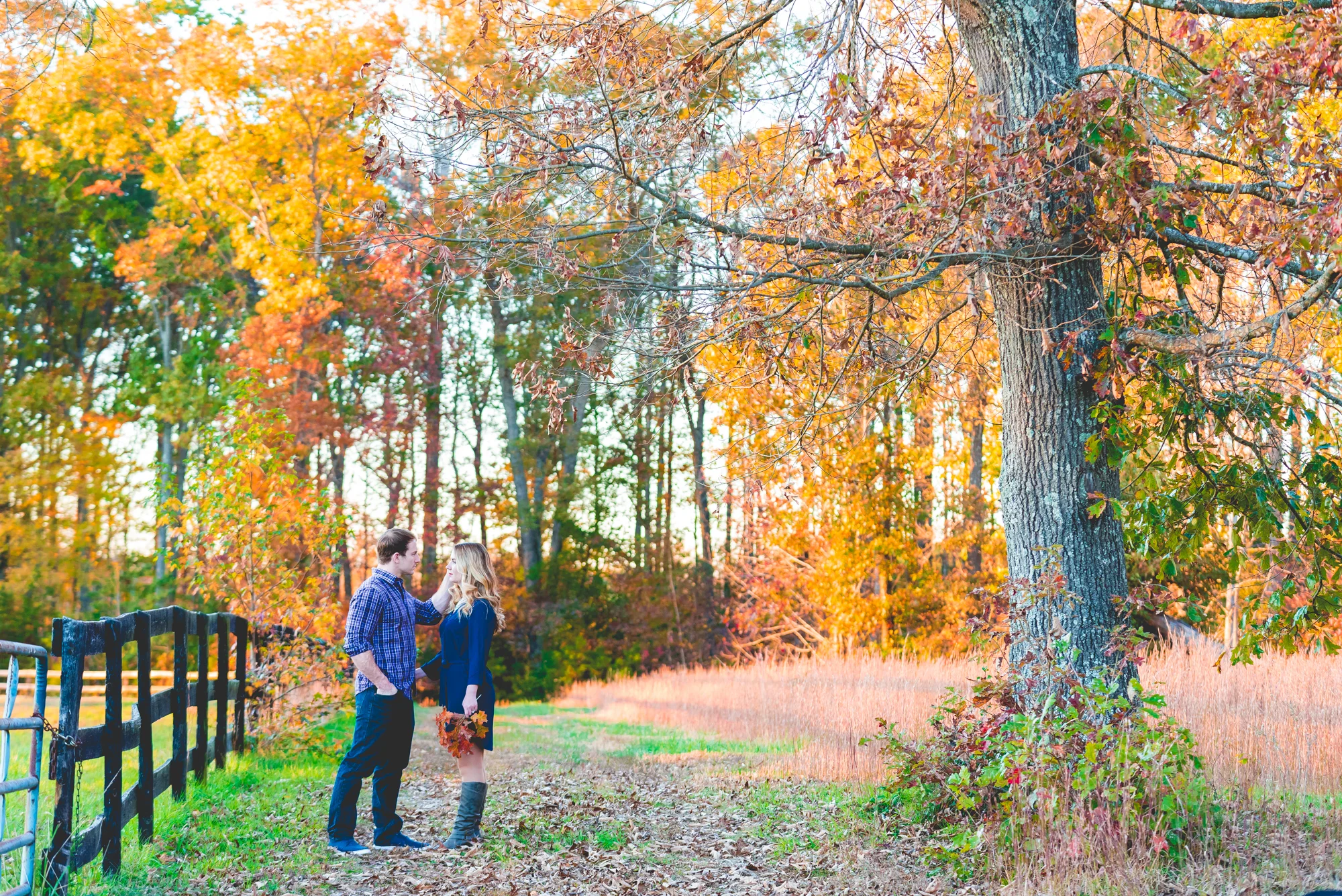 ENGAGEMENT PHOTOS | A Virginia Farm Engagement Session - Free Atkins Photography