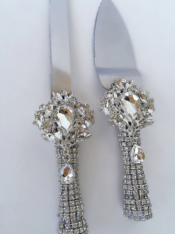 20 Classy + Unique Wedding Cake Knife and Servers — The Overwhelmed