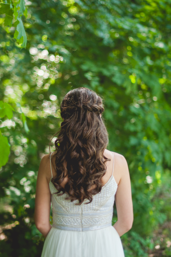 Bridal Half Up Half Down Hairstyle - A Forest Wedding Ceremony - Melissa Cervantes Photography