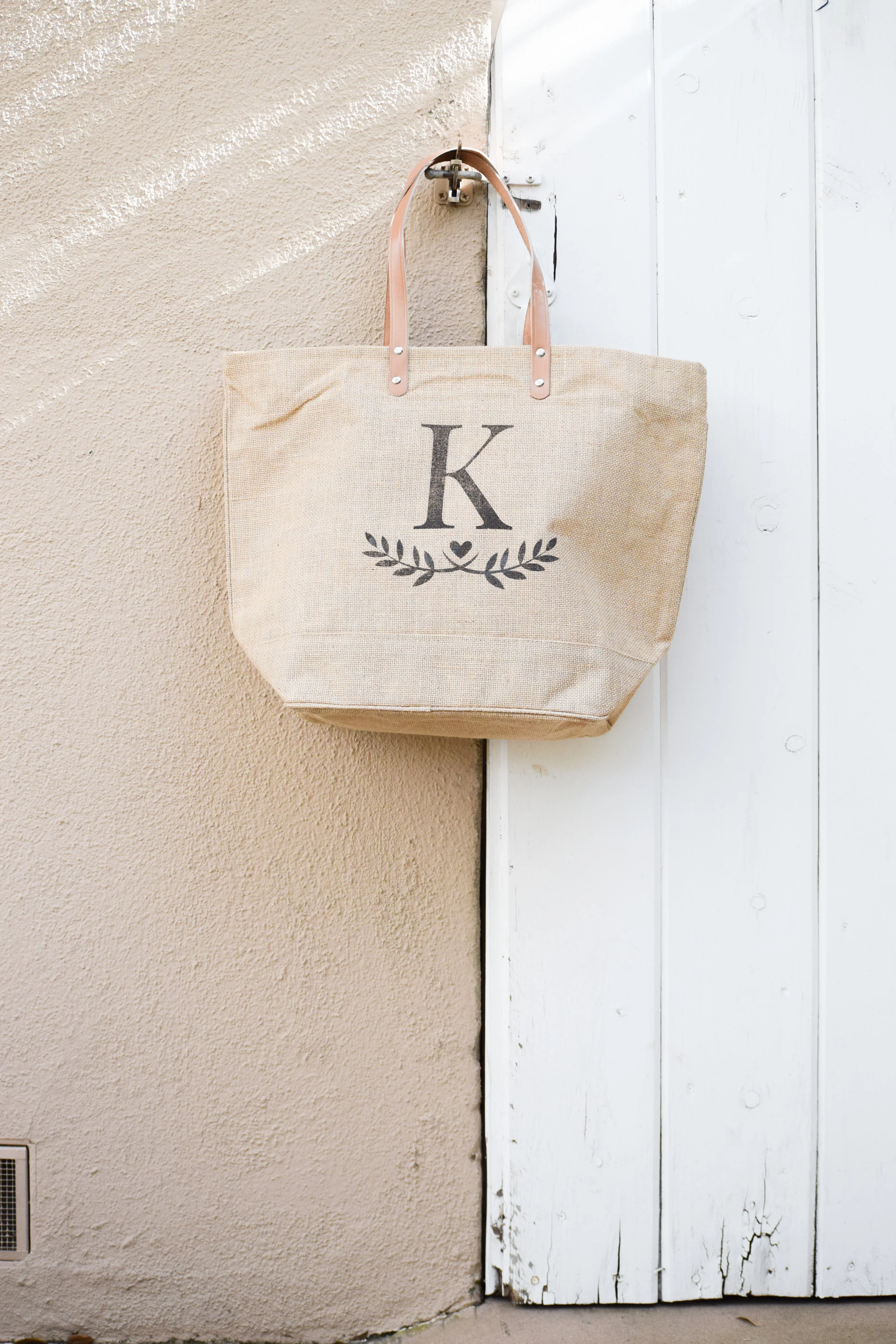 The Bridal Boutique - Burlap Bridesmaid Tote - Bridesmaid Gift Bags - Emma and the Bean