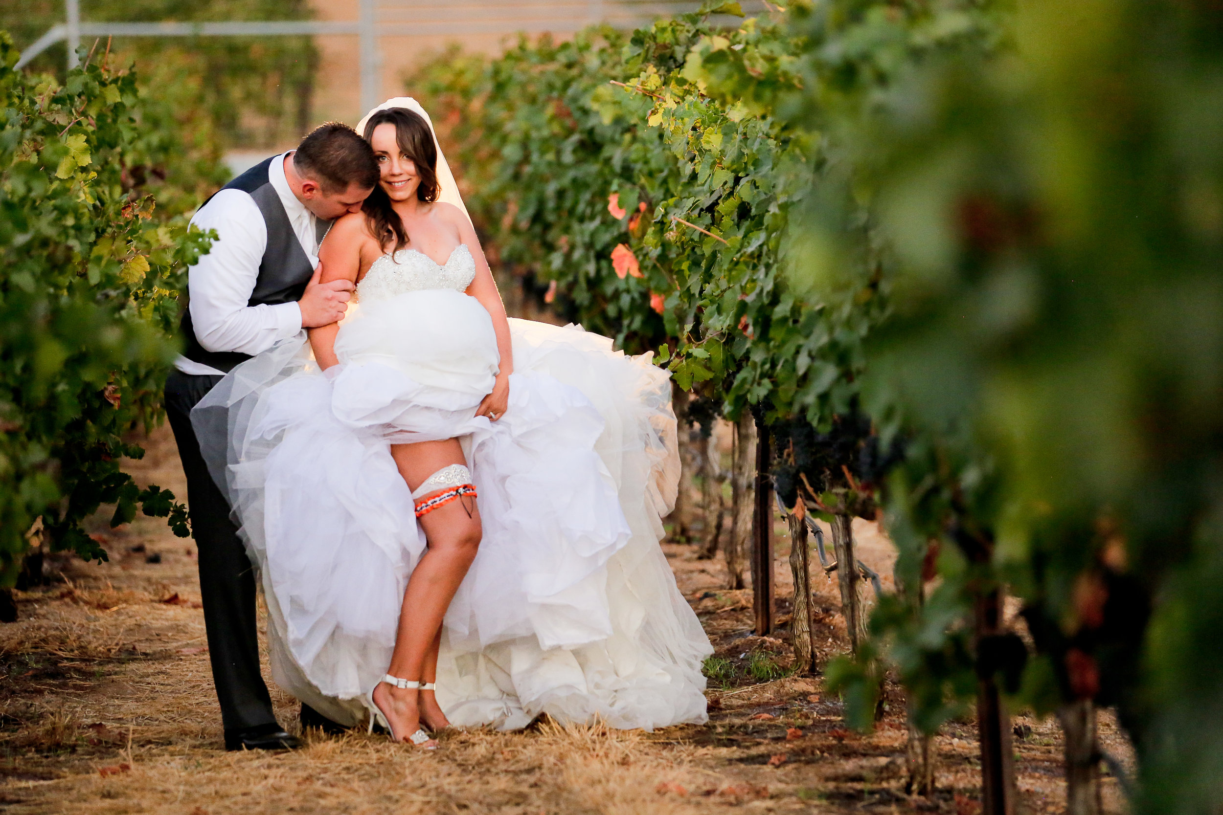 A Las Positas Vineyards Wedding - Stacey & Kelly Chance Discovery Bay Studios