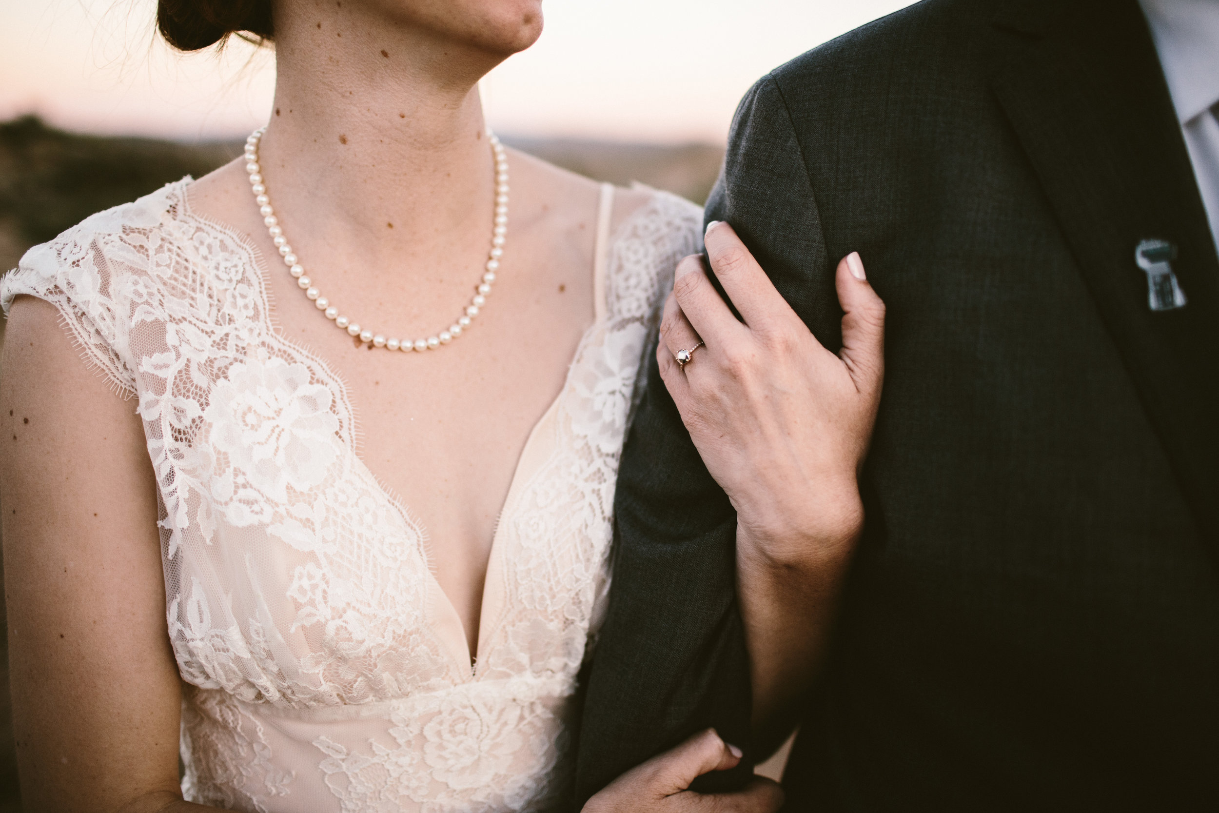 A Rimrock Ranch Bohemian Wedding (with baby goats!) - Westlund Photography