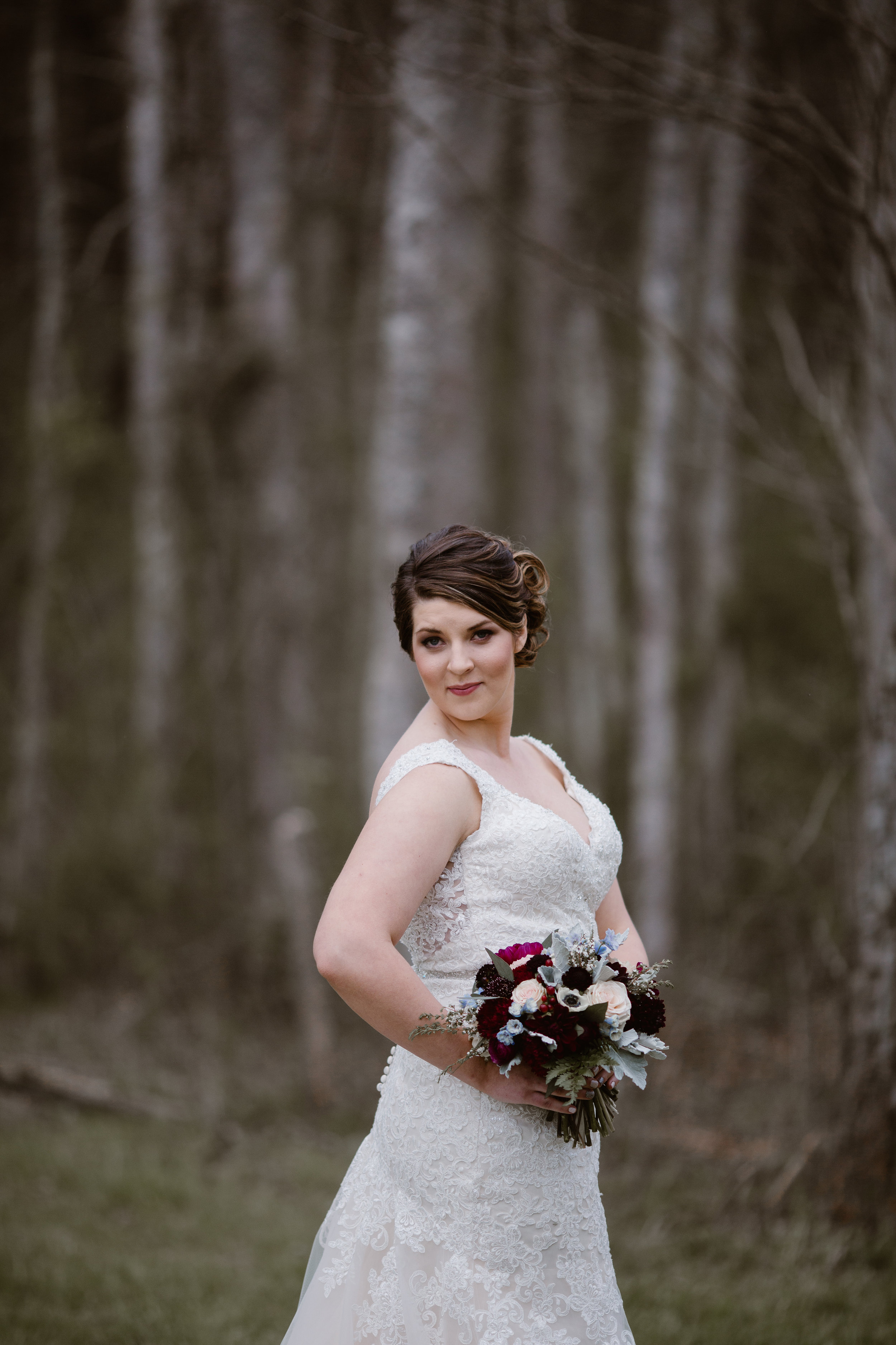 Maroon Fall Wedding Bouquet - A Burgundy + Bronze Ramble Creek Fall Wedding - Erin Morrison Photography