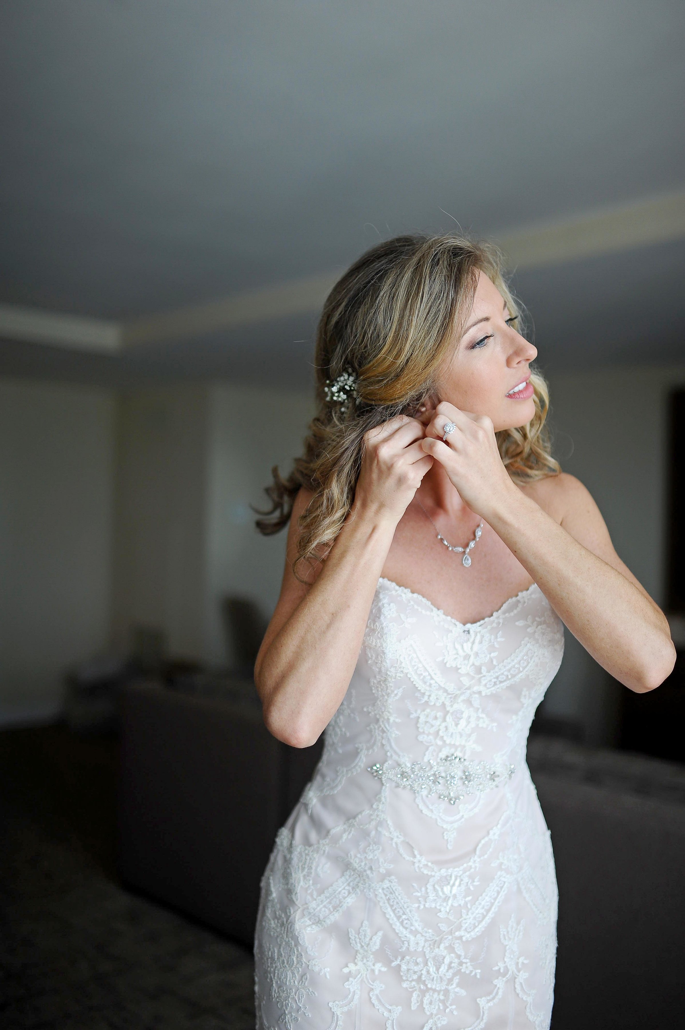 A Clearwater Beach Florida Destination Wedding - Amanda McMahon Photography