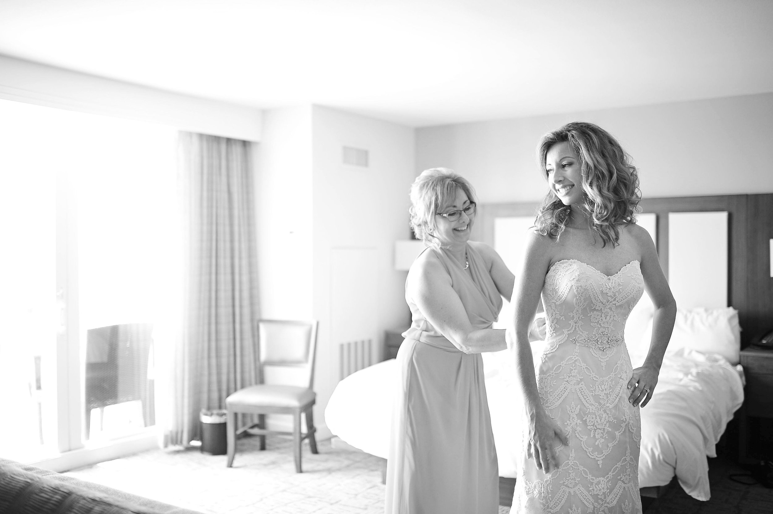 A Clearwater Beach Florida Destination Wedding - Amanda McMahon Photography