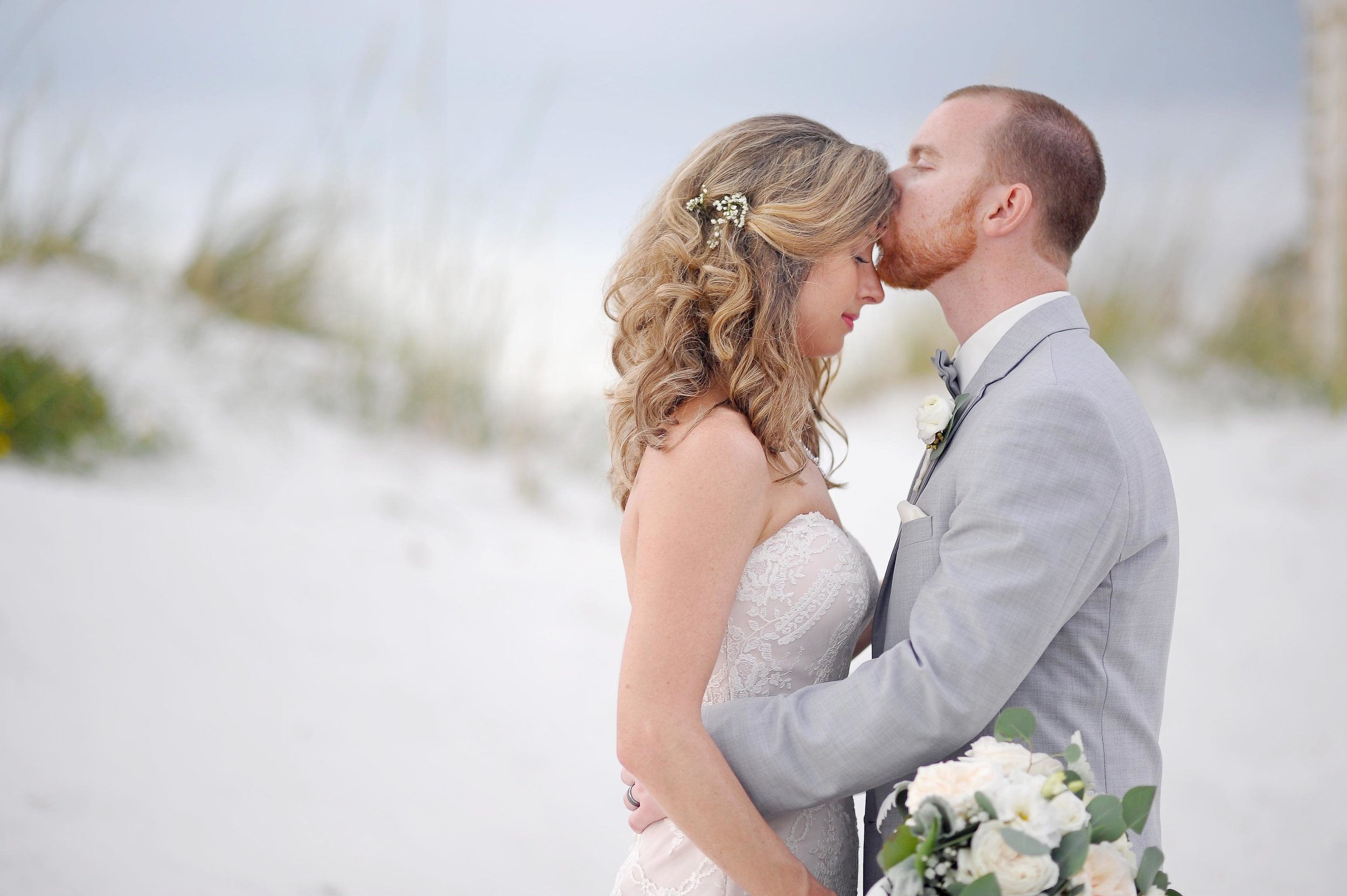 A Clearwater Beach Florida Destination Wedding - Amanda McMahon Photography