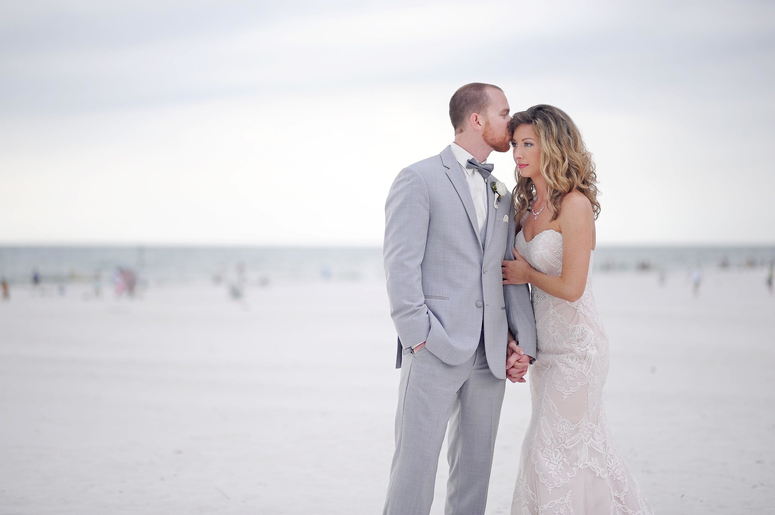 A Clearwater Beach Florida Destination Wedding - Amanda McMahon Photography