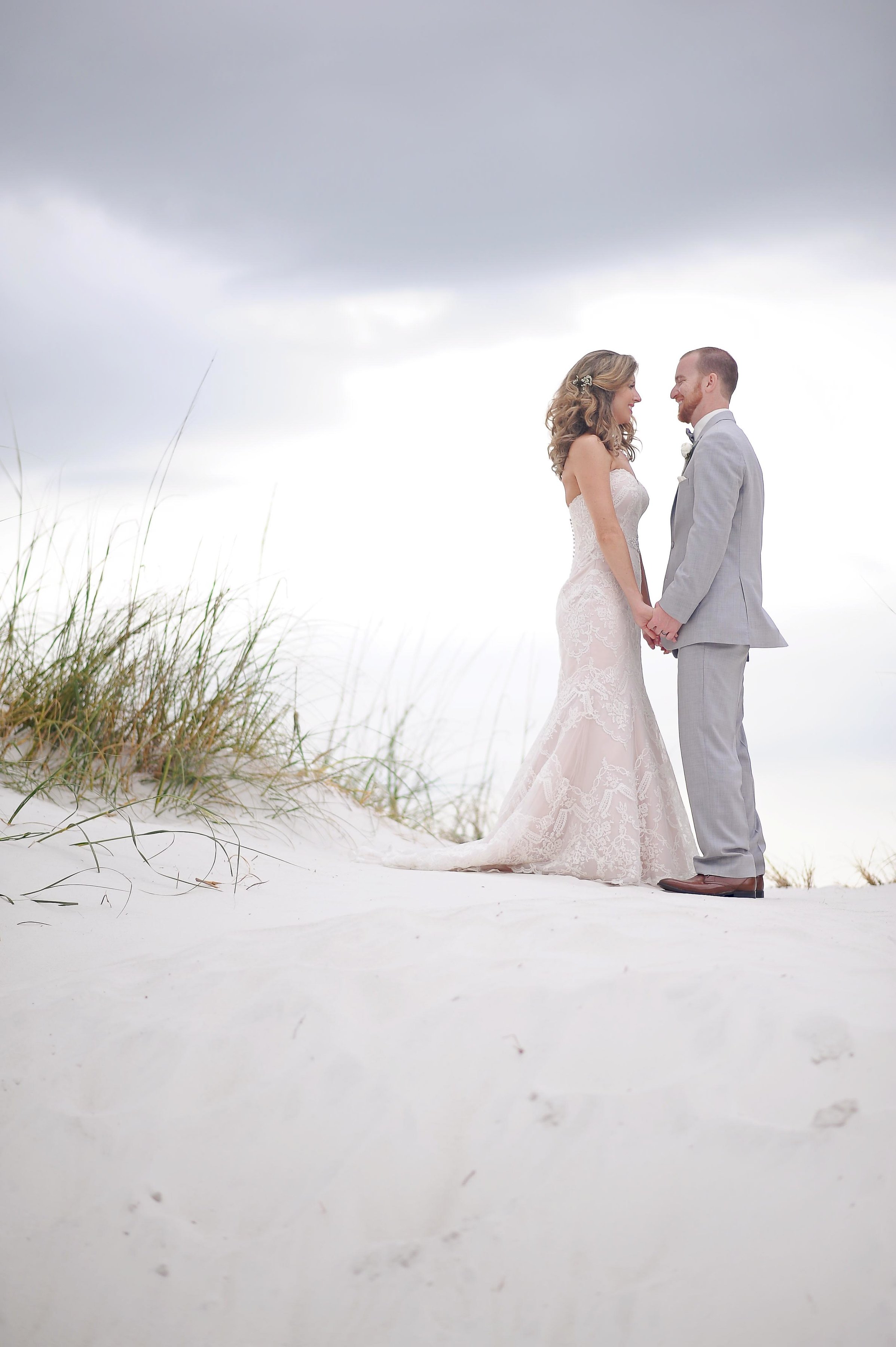 A Clearwater Beach Florida Destination Wedding - Amanda McMahon Photography