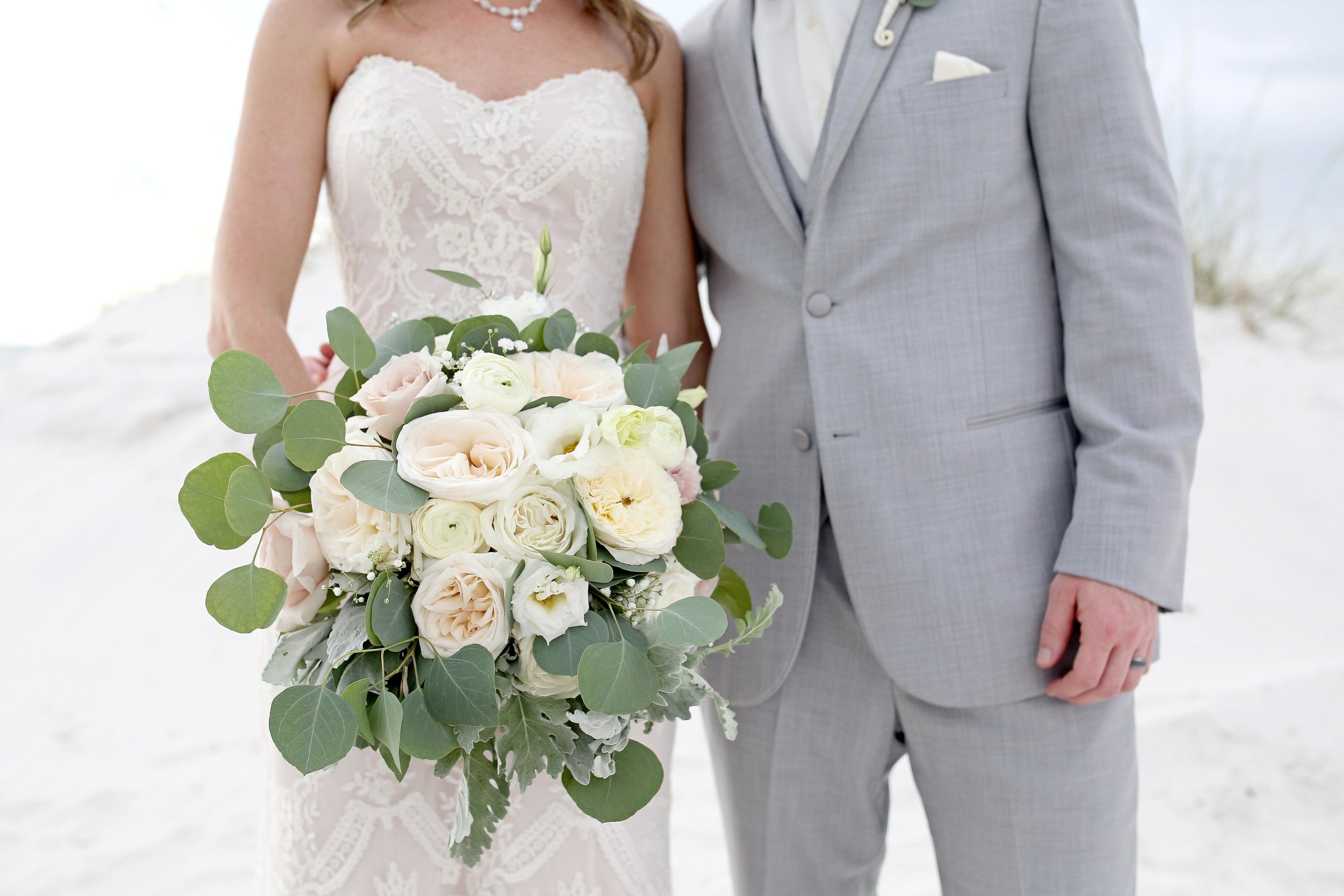 A Clearwater Beach Florida Destination Wedding - Amanda McMahon Photography