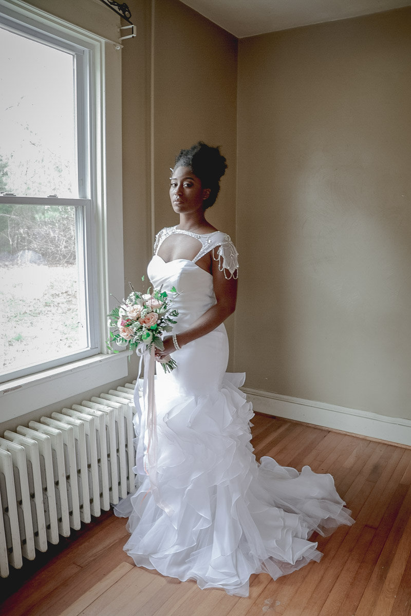 Chesapeake, Virginia Wedding Styled Shoot - Tashena Shaw Photography -- Wedding Blog-The Overwhelmed Bride