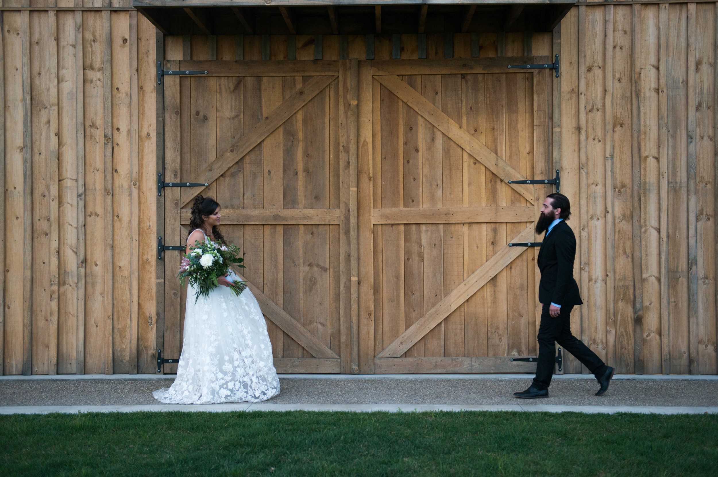 A Rustic-Bohemian Inspired Wedding - Lisa Villella Photography -- Birchview Event Center