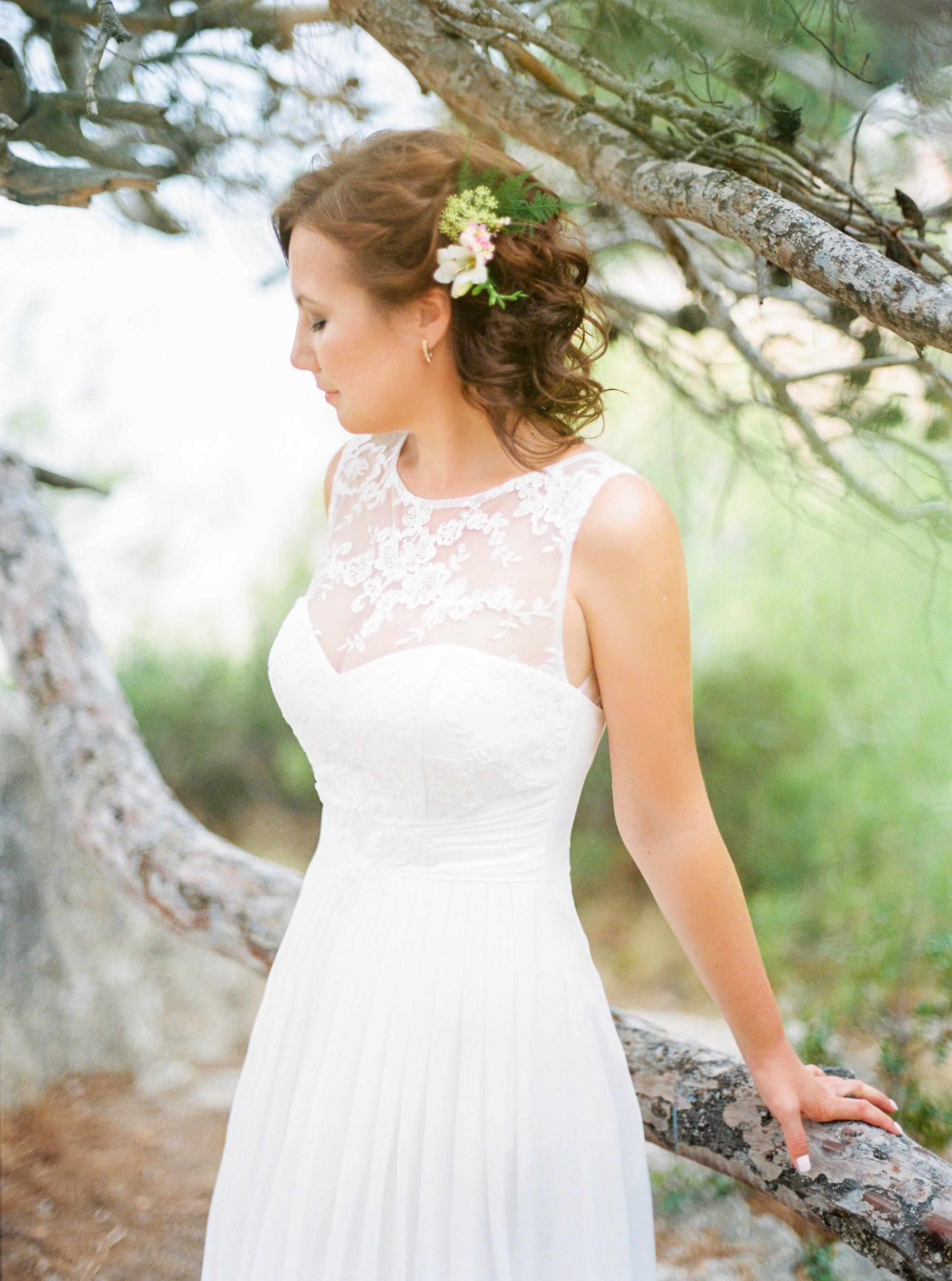 Salou, Spain Beach Wedding - Buenasphotos -- Wedding Blog - The Overwhelmed Bride