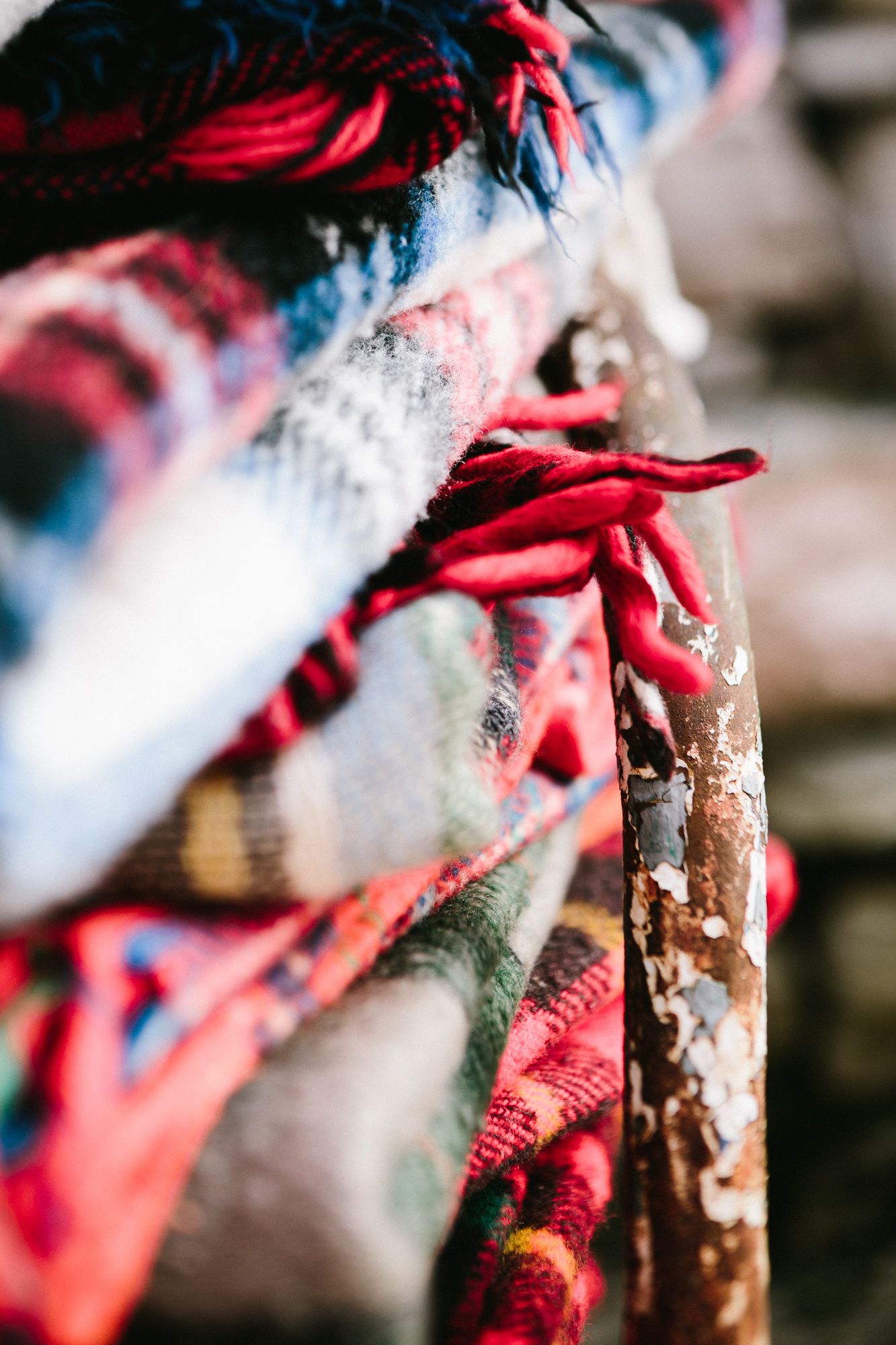 Outdoorsy Adventure Engagement Photos - Moonshine Hill Wedding - High Five for Love Photography -- Wedding Blog - The Overwhelmed Bride