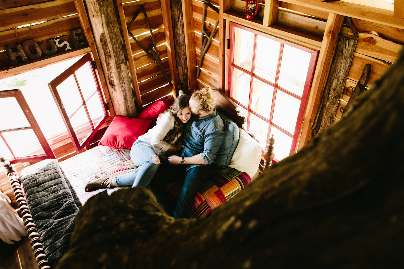 Outdoorsy Adventure Engagement Photos - Moonshine Hill Wedding - High Five for Love Photography -- Wedding Blog - The Overwhelmed Bride