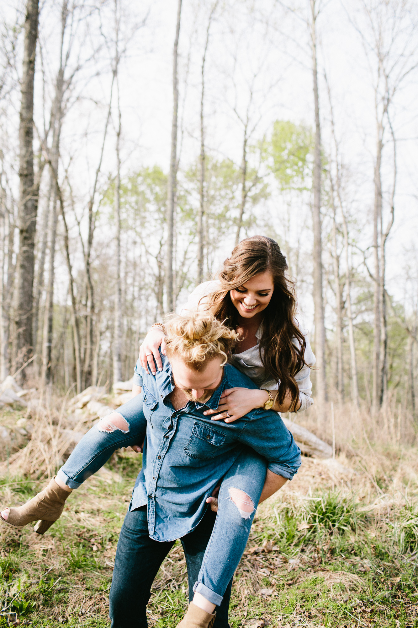 Outdoorsy Adventure Engagement Photos - Moonshine Hill Wedding - High Five for Love Photography -- Wedding Blog - The Overwhelmed Bride