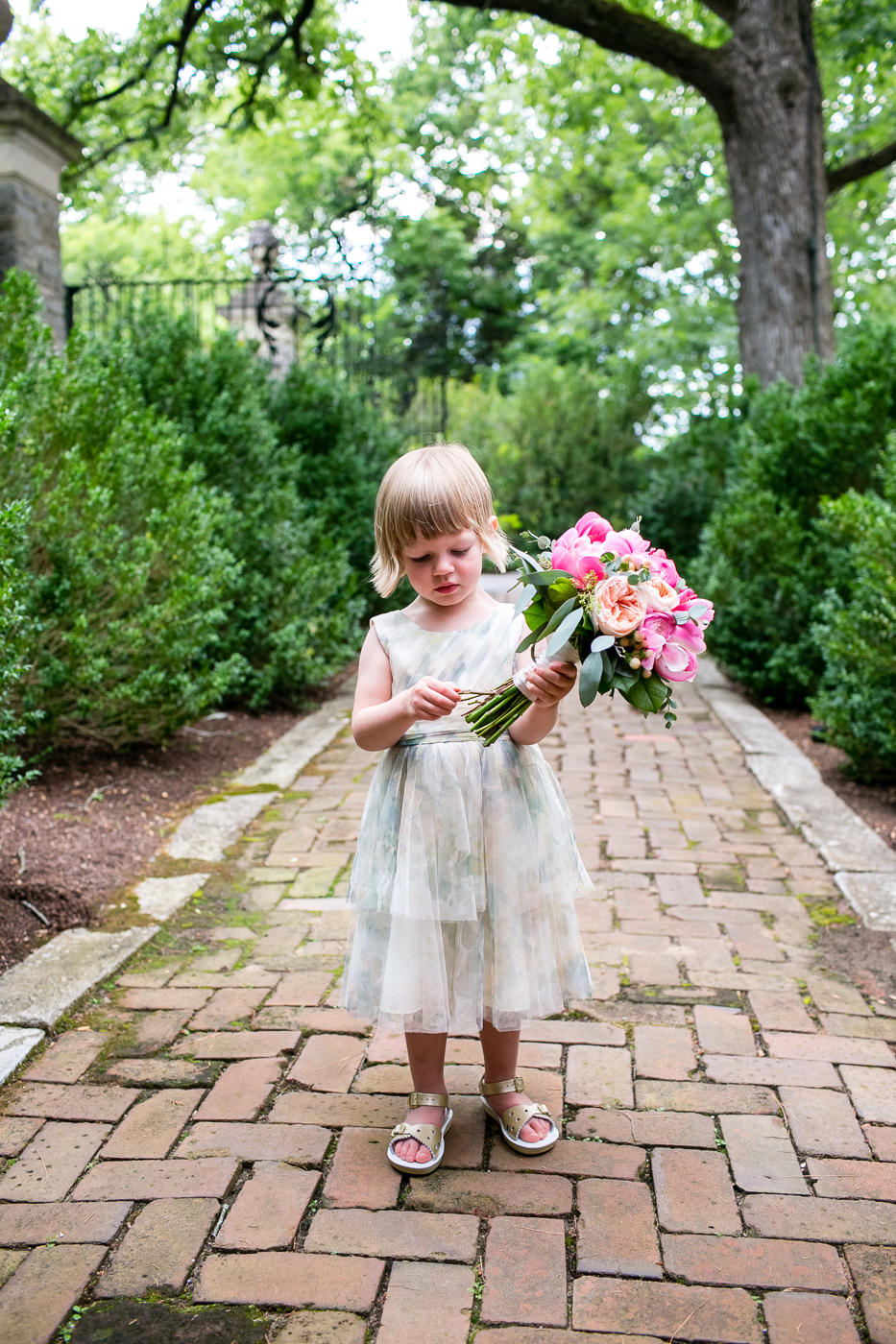 Husk's Carriage House Wedding - Cheekwood Botanical Gardens Wedding - Nashville Wedding - Wedding Blog-The Overwhelmed Bride