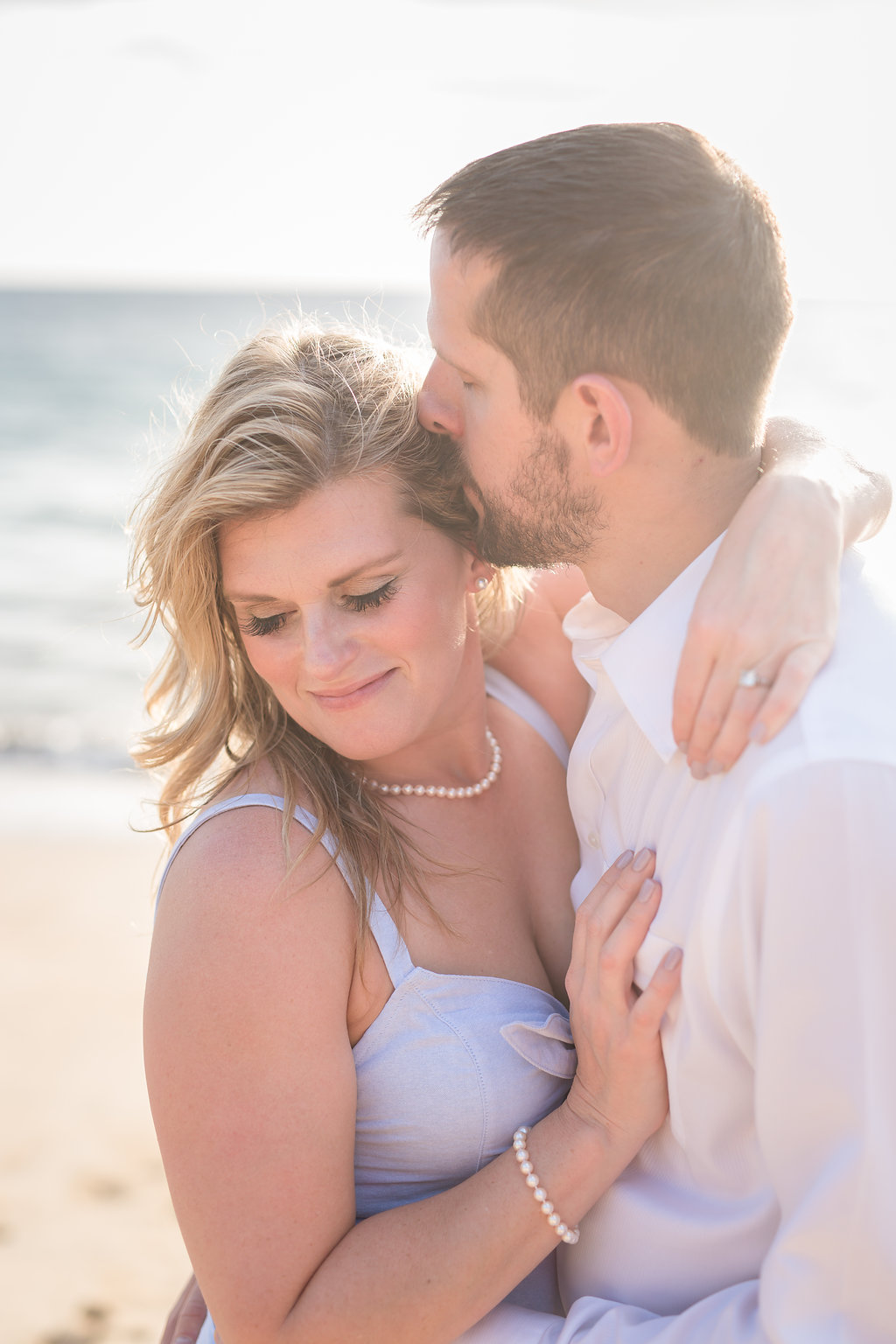 Maui Beach Engagement Photos - Vanessa Hicks Photography -- Wedding Blog - The Overwhelmed Bride