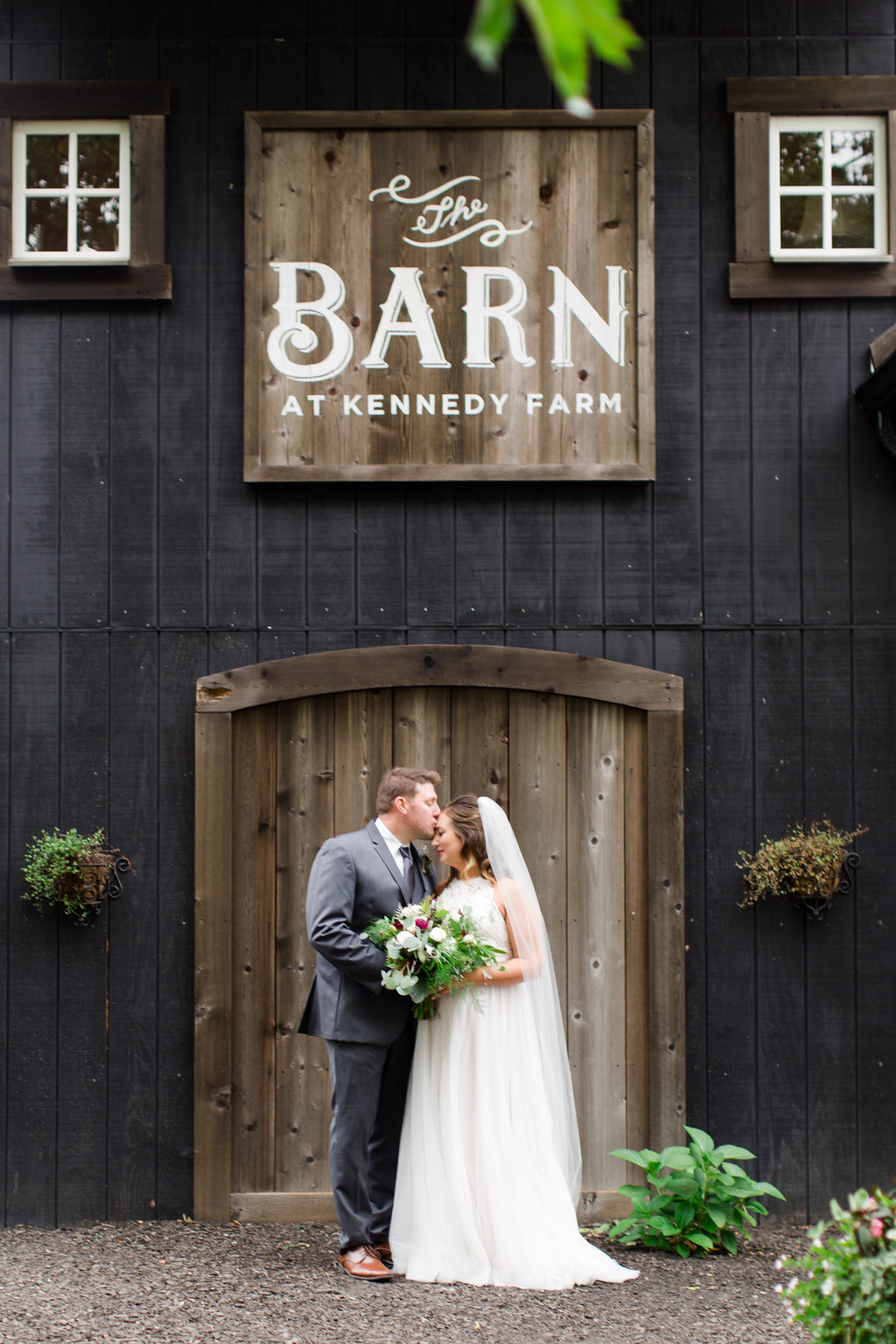 The Barn at Kennedy Farm Wedding - Lizton, Indiana Wedding Venue - Danielle Harris Photography -- Wedding Blog - The Overwhelmed Bride