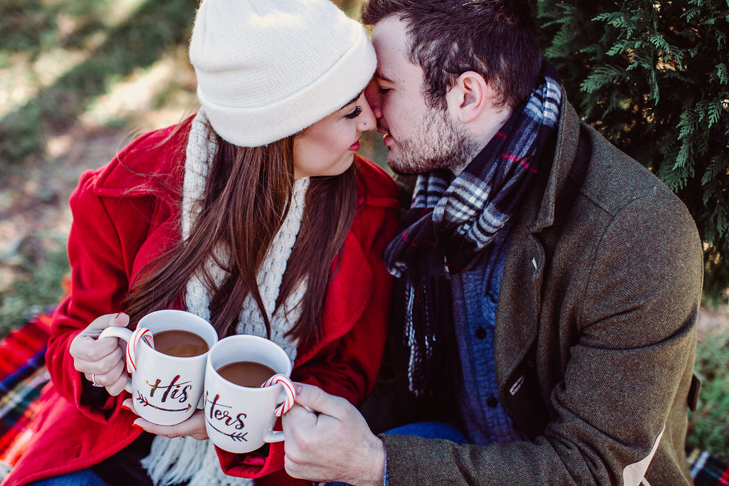 Cozy Winter Engagement Photos - Forever Photography Studio -- Wedding Blog - The Overwhelmed Bride