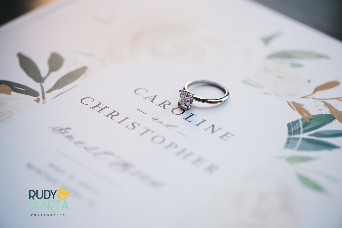 A Mint + White Casa Feliz Wedding - Winter Garden, Florida Wedding -- Wedding Blog - The Overwhelmed Bride