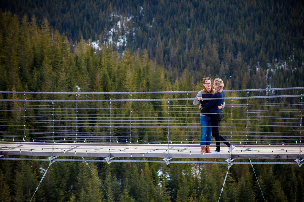 Sea to Sky Gondola Trails Engagement Photos - Outdoor Engagement Photos -- Wedding Blog - The Overwhelmed Bride