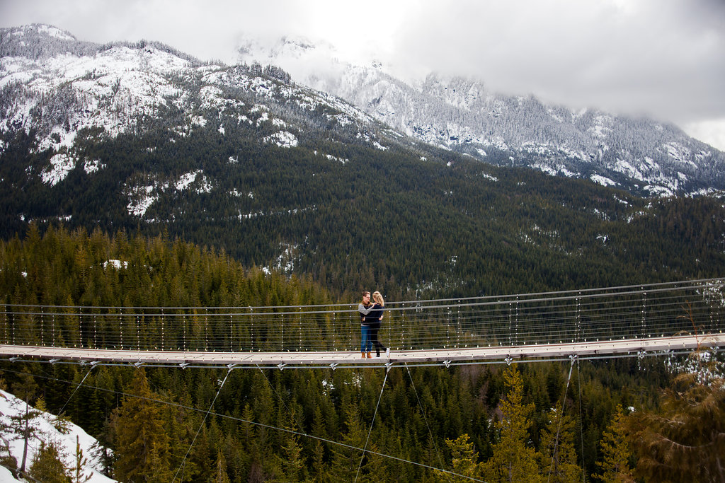 Sea to Sky Gondola Trails Engagement Photos - Outdoor Engagement Photos -- Wedding Blog - The Overwhelmed Bride