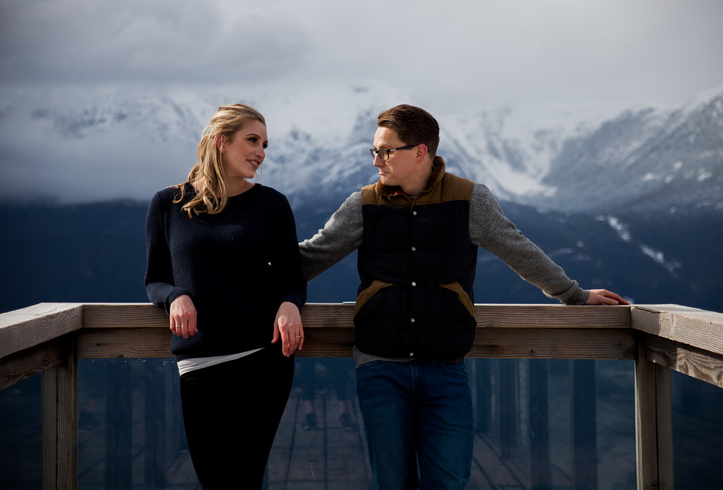 Sea to Sky Gondola Trails Engagement Photos - Outdoor Engagement Photos -- Wedding Blog - The Overwhelmed Bride