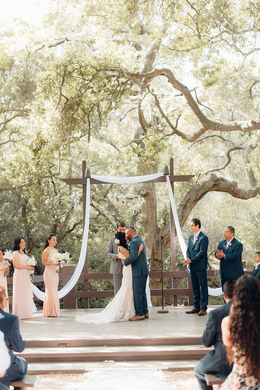 An Oak Canyon Nature Center Rustic Charm Wedding - The Griffith House Wedding -- Wedding Blog - The Overwhelmed Bride