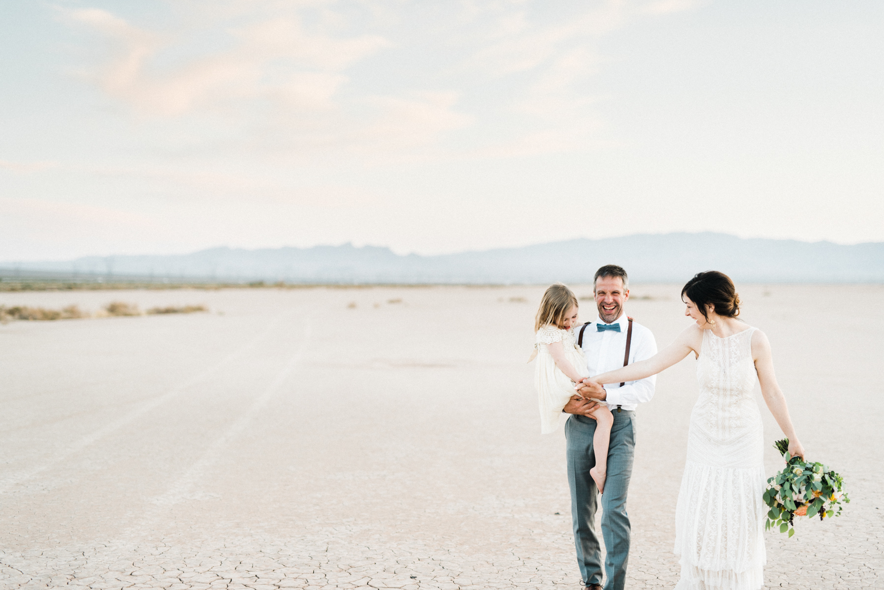 A Las Vegas Desert Elopement - Kristen Kay Photography -- Wedding Blog - The Overwhelmed Bride