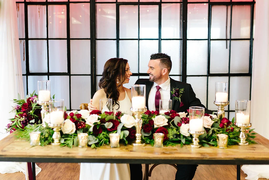An Industrial Chic HUB 925 Styled Wedding - Emily Knuth Photography -- Wedding Blog - The Overwhelmed Bride